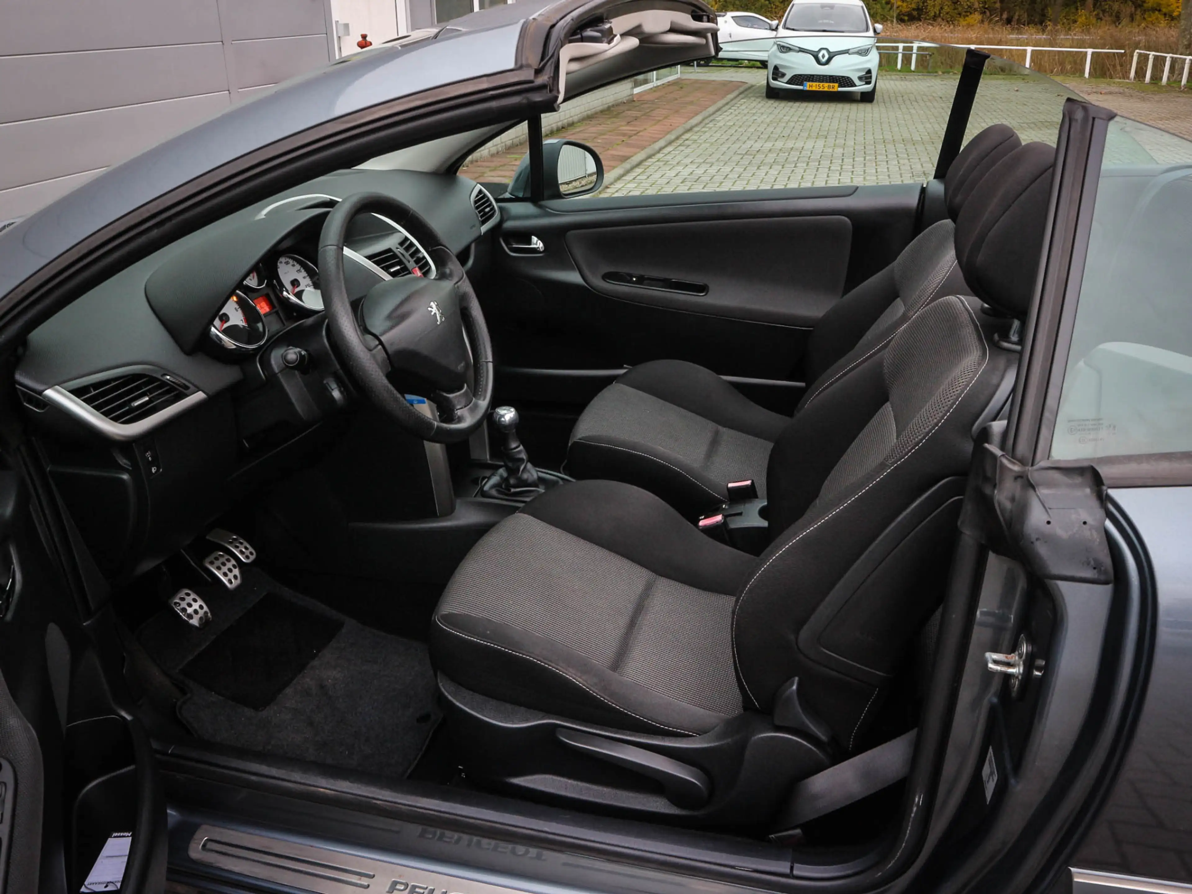 Peugeot 207 CC 1.6 VTi | Clima | Cruise | Pdc | Lichtmetaal | — photo 3