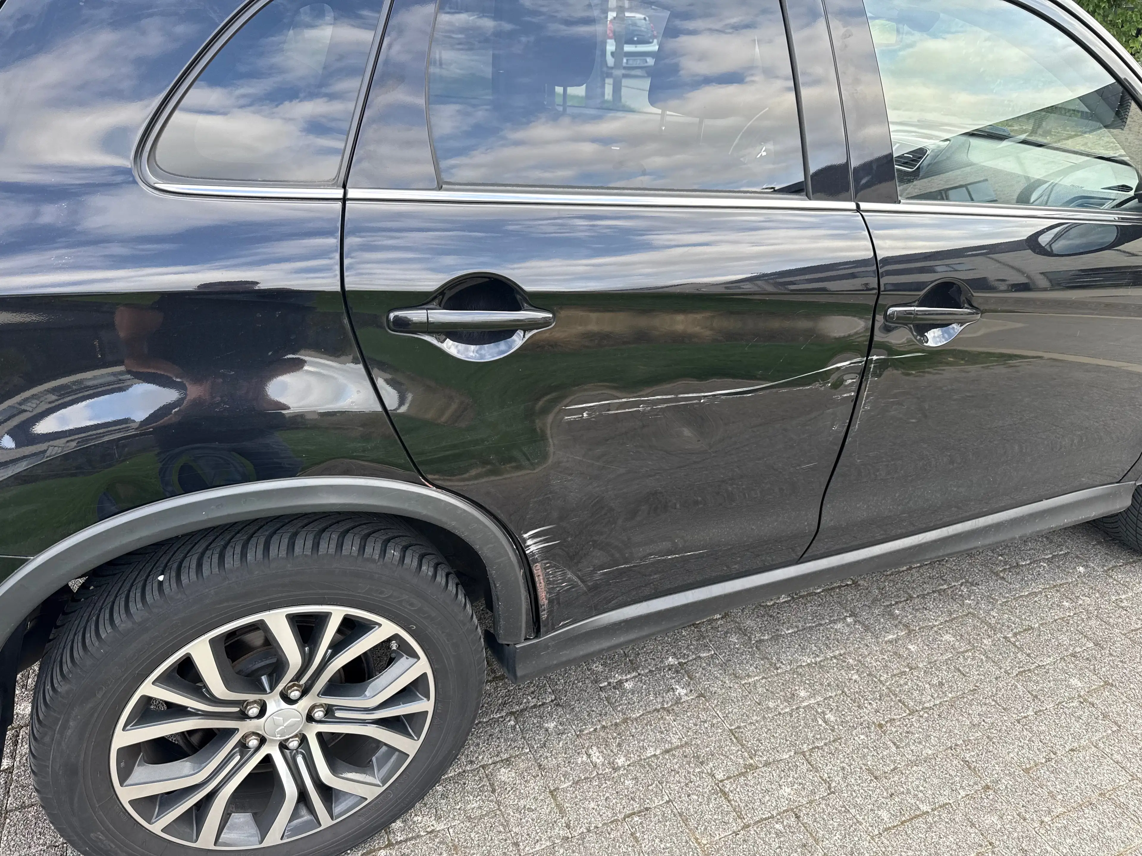 Mitsubishi ASX ASX 1.6i 2WD Intense (EURO6) Toit Pano 1er propriétaire — photo 8