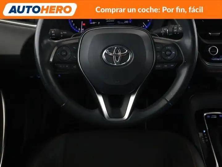 Toyota Auris 2019, foto 23