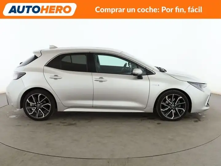 Toyota Auris 2019, foto 7