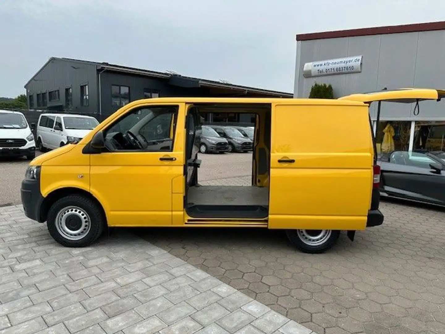 Volkswagen T5 Transporter Kasten/ 2-Schiebetüren Amarillo - 2
