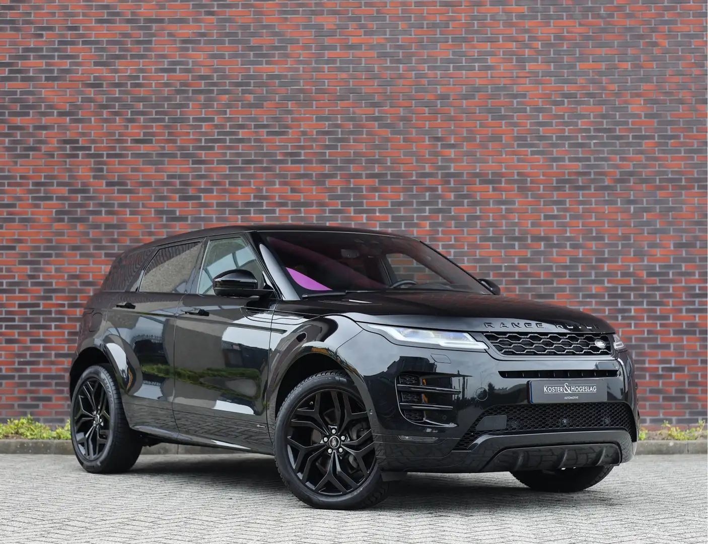 Land Rover Range Rover Evoque P300 AWD R-Dynamic HSE Zwart - 1