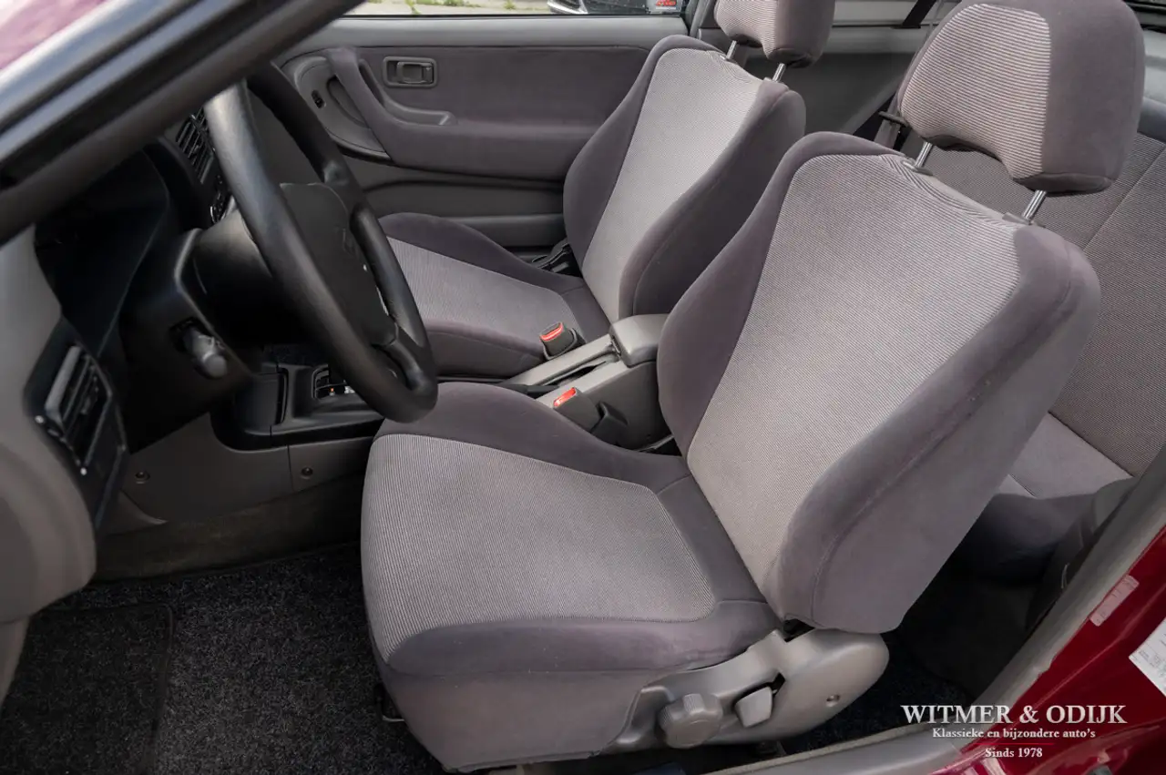Nissan 100 NX 1.6 SLX Sport-i NL-auto, lijkt nieuw, foto 5