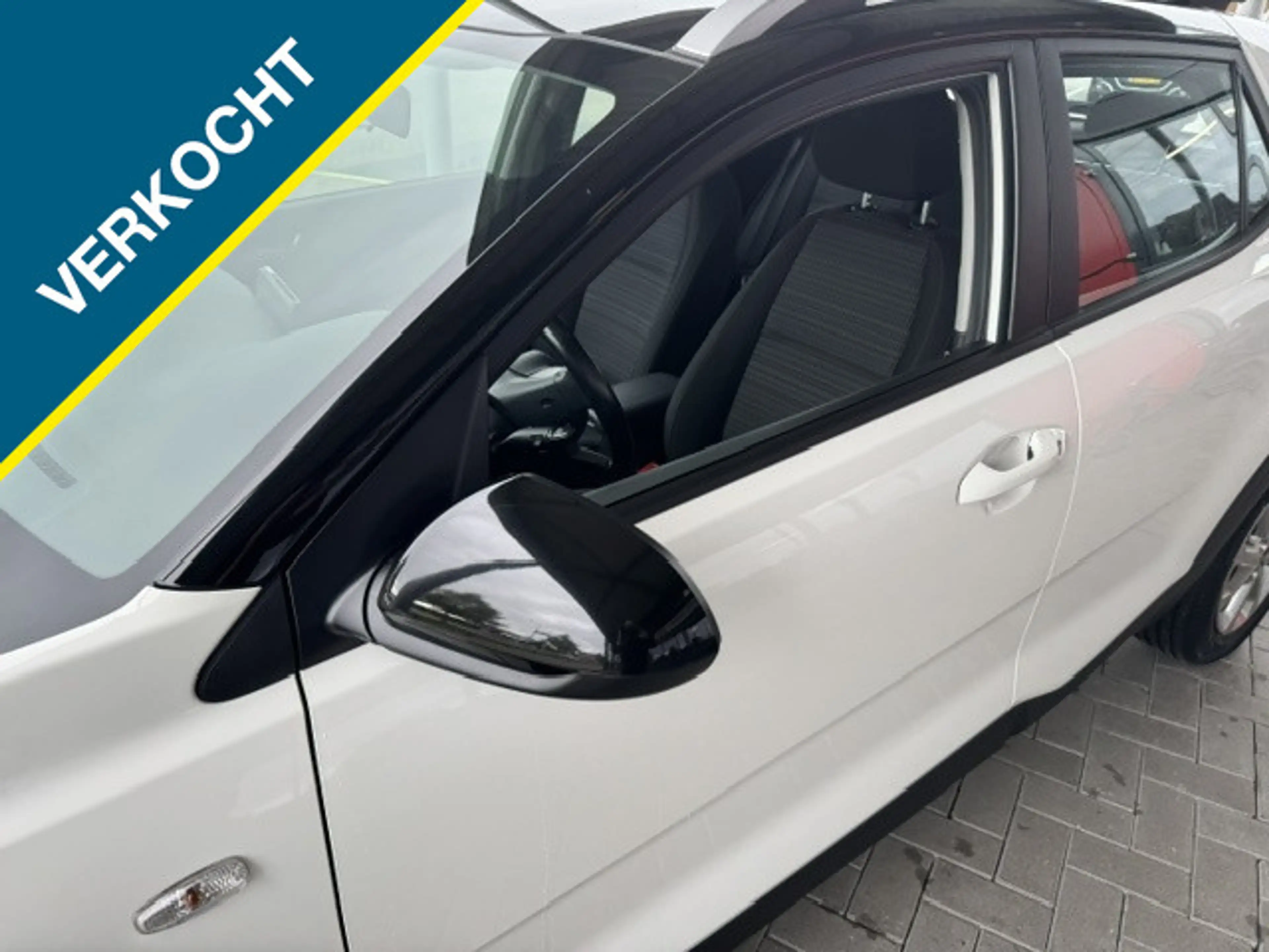 Kia Stonic 1.0 T-GDi MHEV HYBRID DYNAMICLINE + ECC/NAVI/LMV/P — photo 37