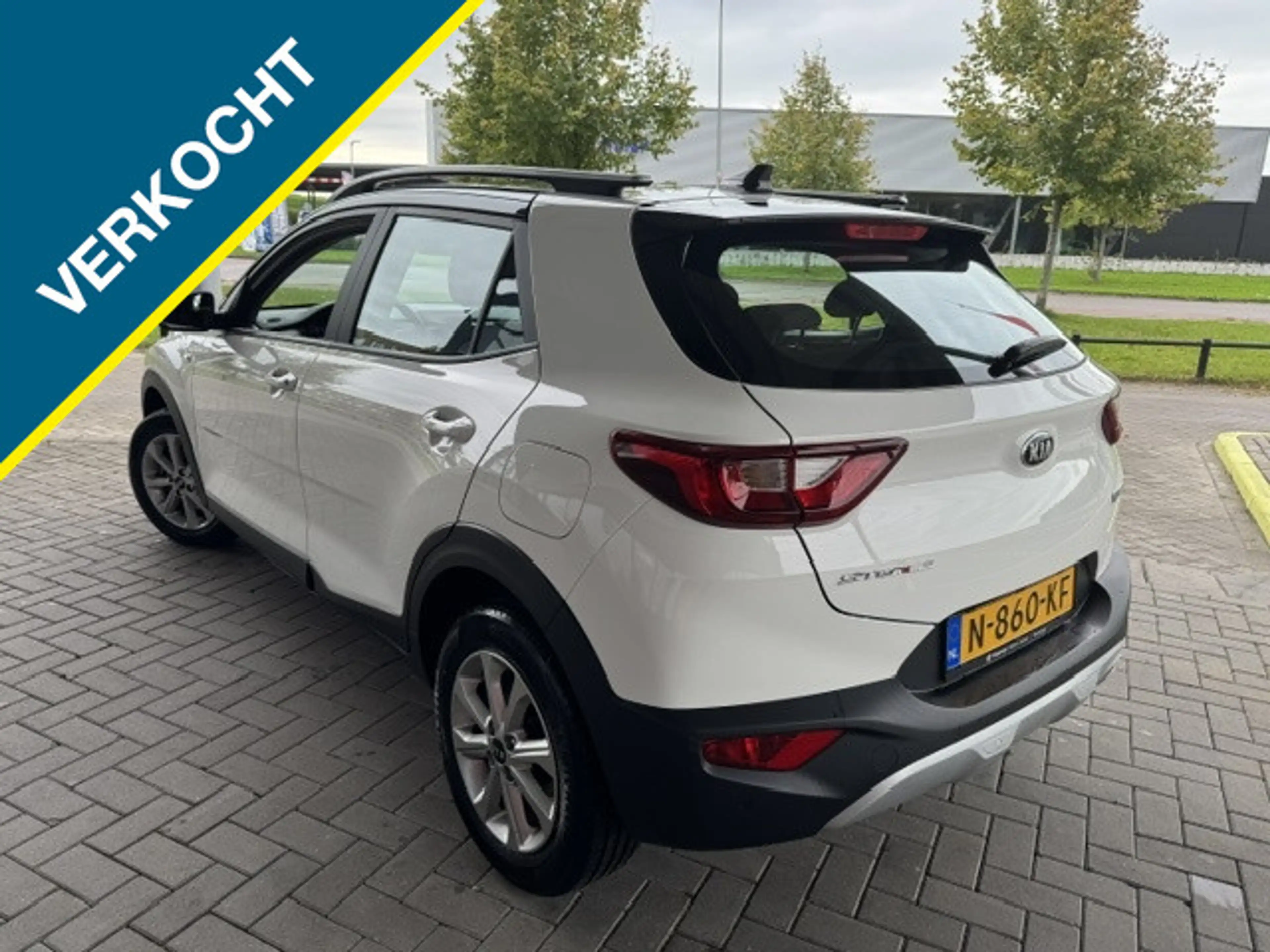 Kia Stonic 1.0 T-GDi MHEV HYBRID DYNAMICLINE + ECC/NAVI/LMV/P — photo 2