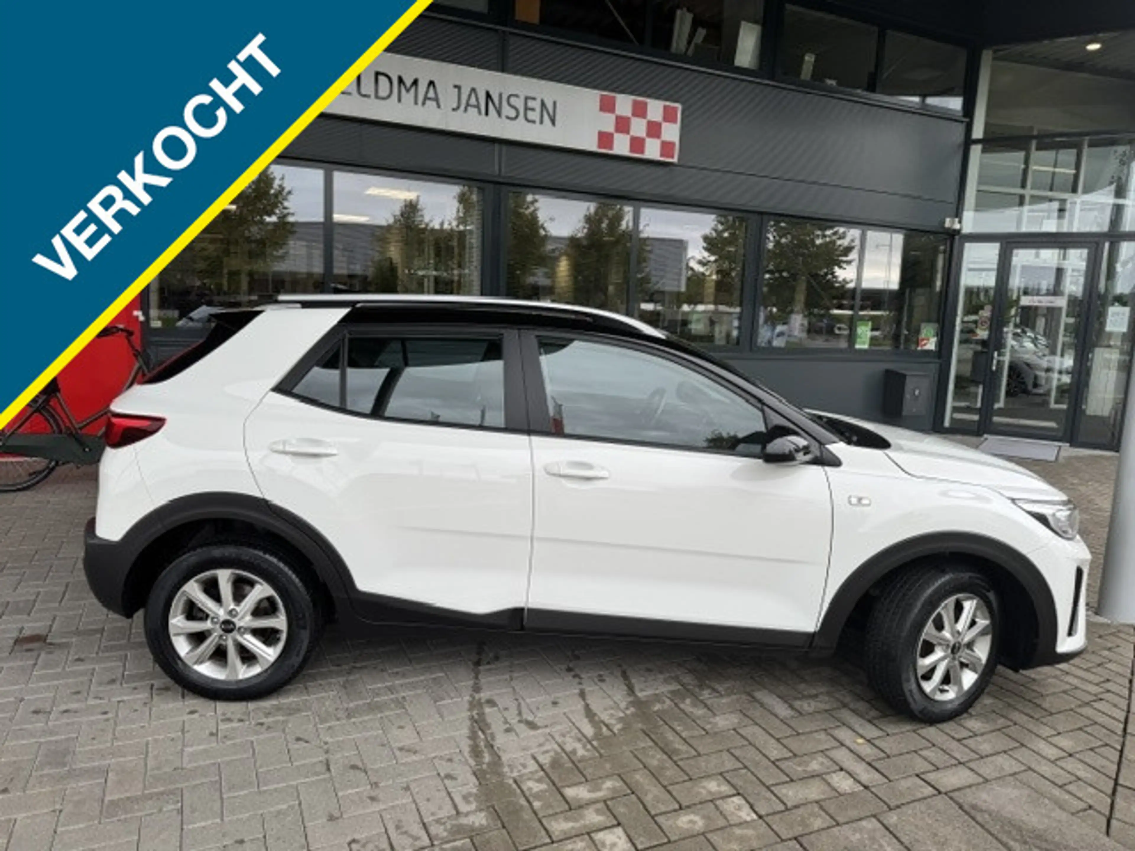 Kia Stonic 1.0 T-GDi MHEV HYBRID DYNAMICLINE + ECC/NAVI/LMV/P — photo 3