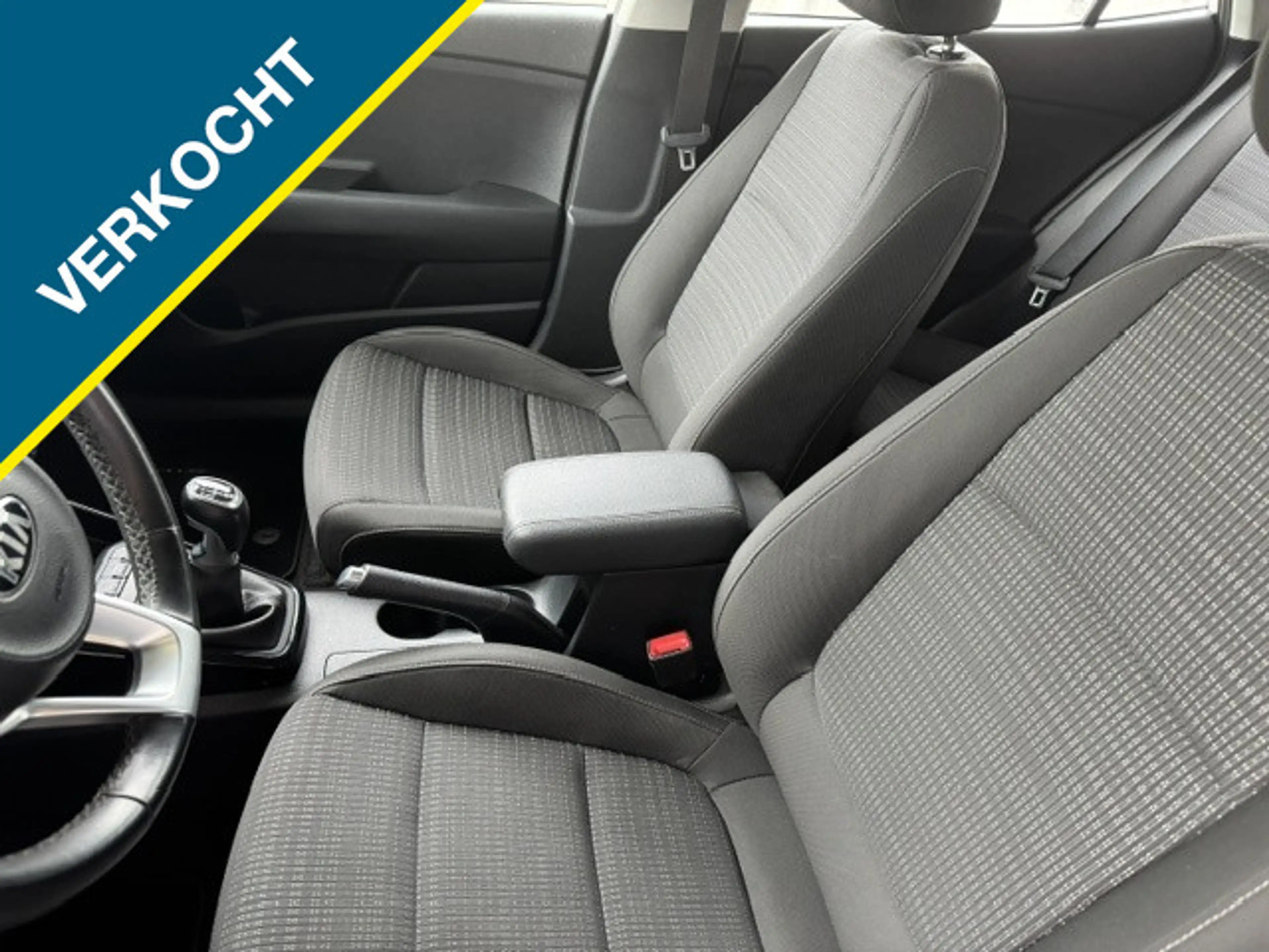 Kia Stonic 1.0 T-GDi MHEV HYBRID DYNAMICLINE + ECC/NAVI/LMV/P — photo 7
