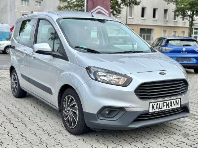 2021 Ford Courier