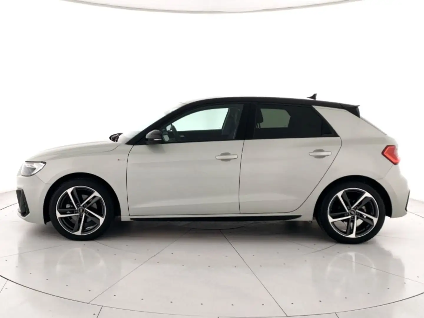 Audi A1 SPB 30TFSI S-Line Identity Black 116cv Bianco - 2