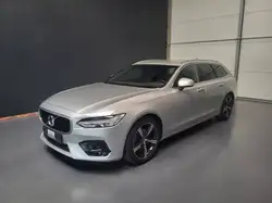 Volvo V90 2.0 D3 R Design *Navi| LED| AHK*