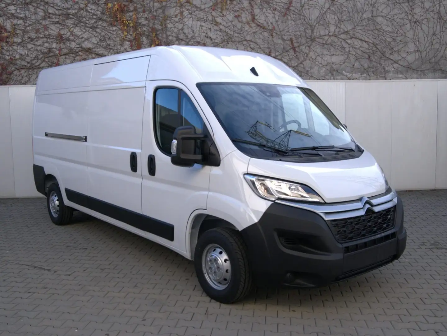 Citroen Jumper 35 2.2 BlueHDi 140 S&S PLM-TM Furgone Wit - 1