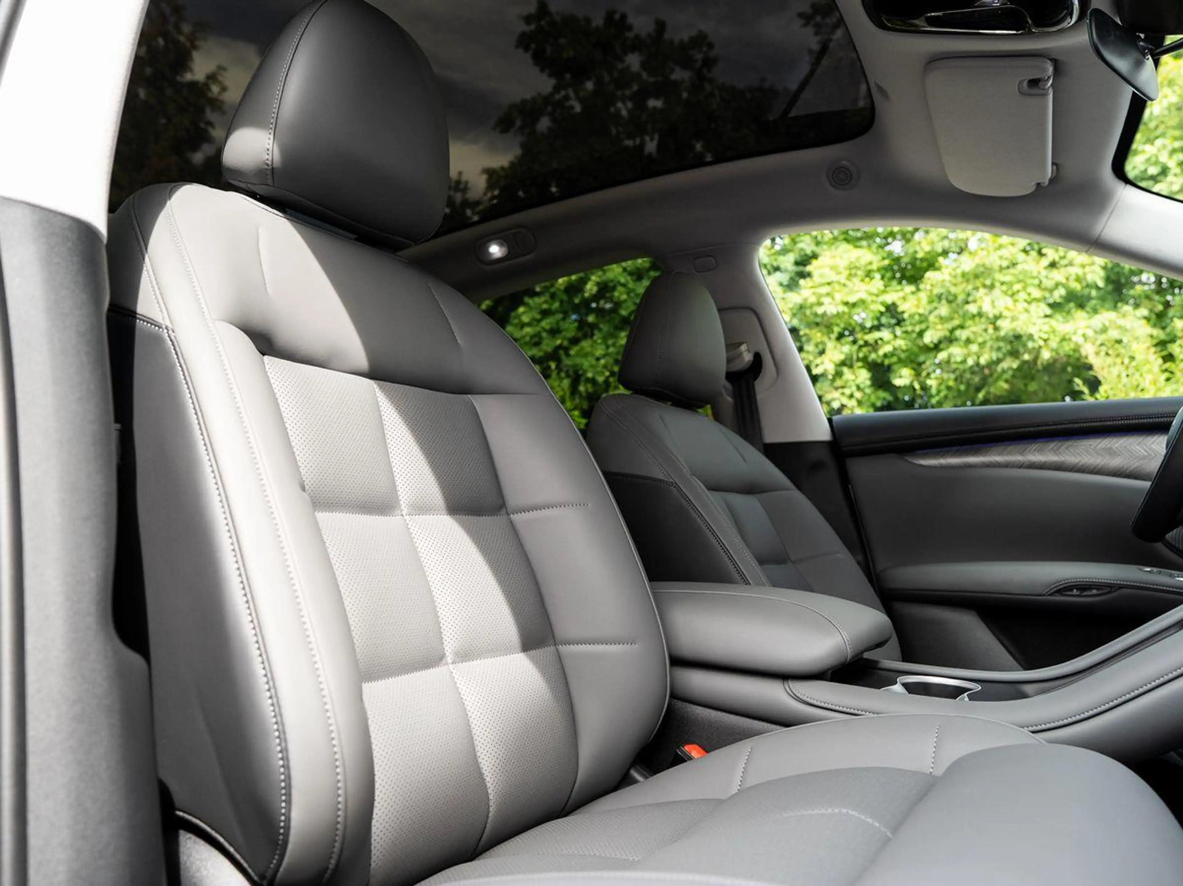 MG 100 kWh Performance AWD 7 Jahre Garantie — photo 15