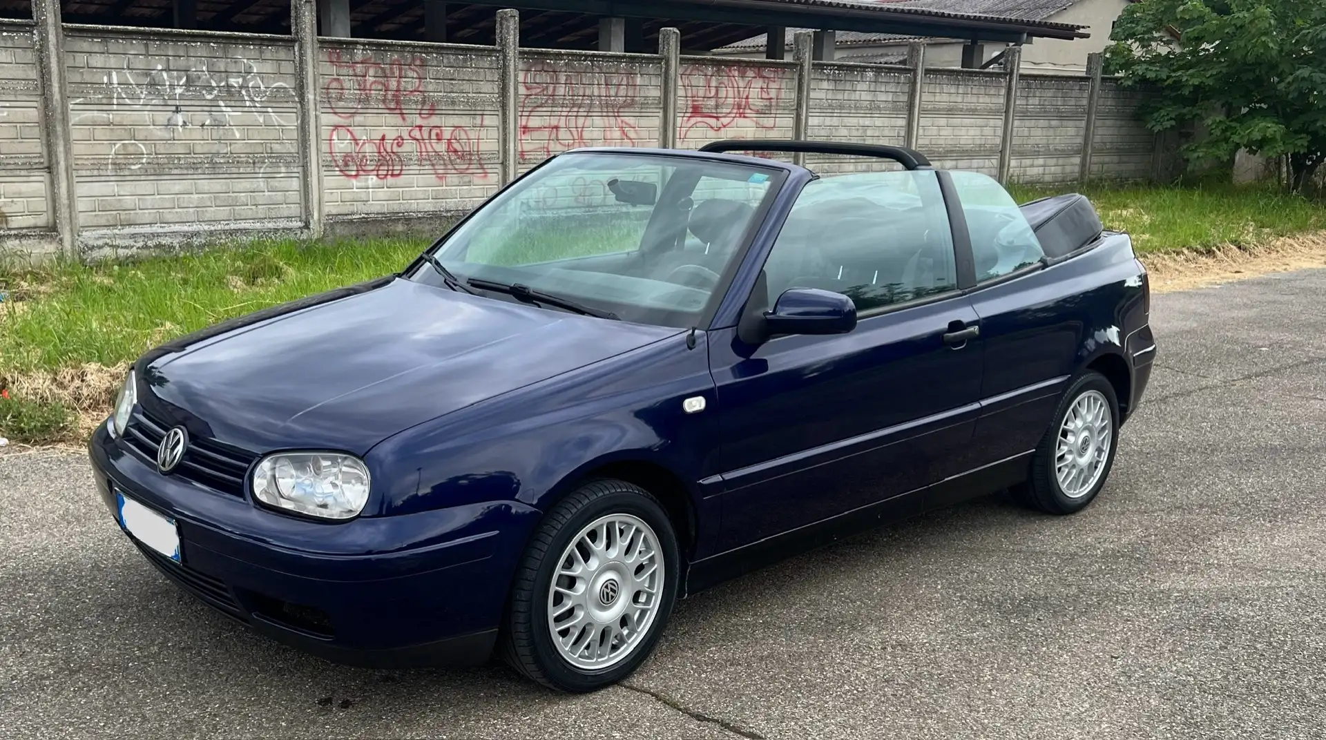Volkswagen Golf Cabriolet Cabrio 1.6 Highline - 1