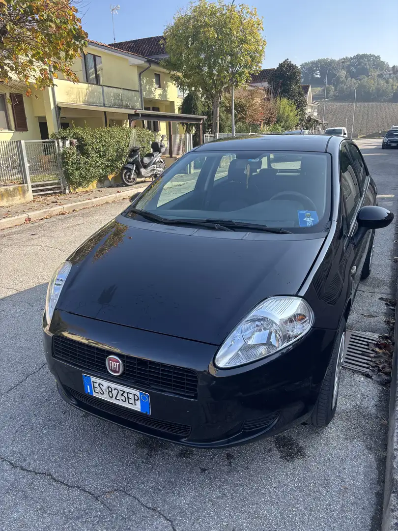 Fiat Grande Punto 5p 1.4 natural power Actual 77cv - 1