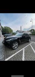 FX30d AWD Aut. S Premium