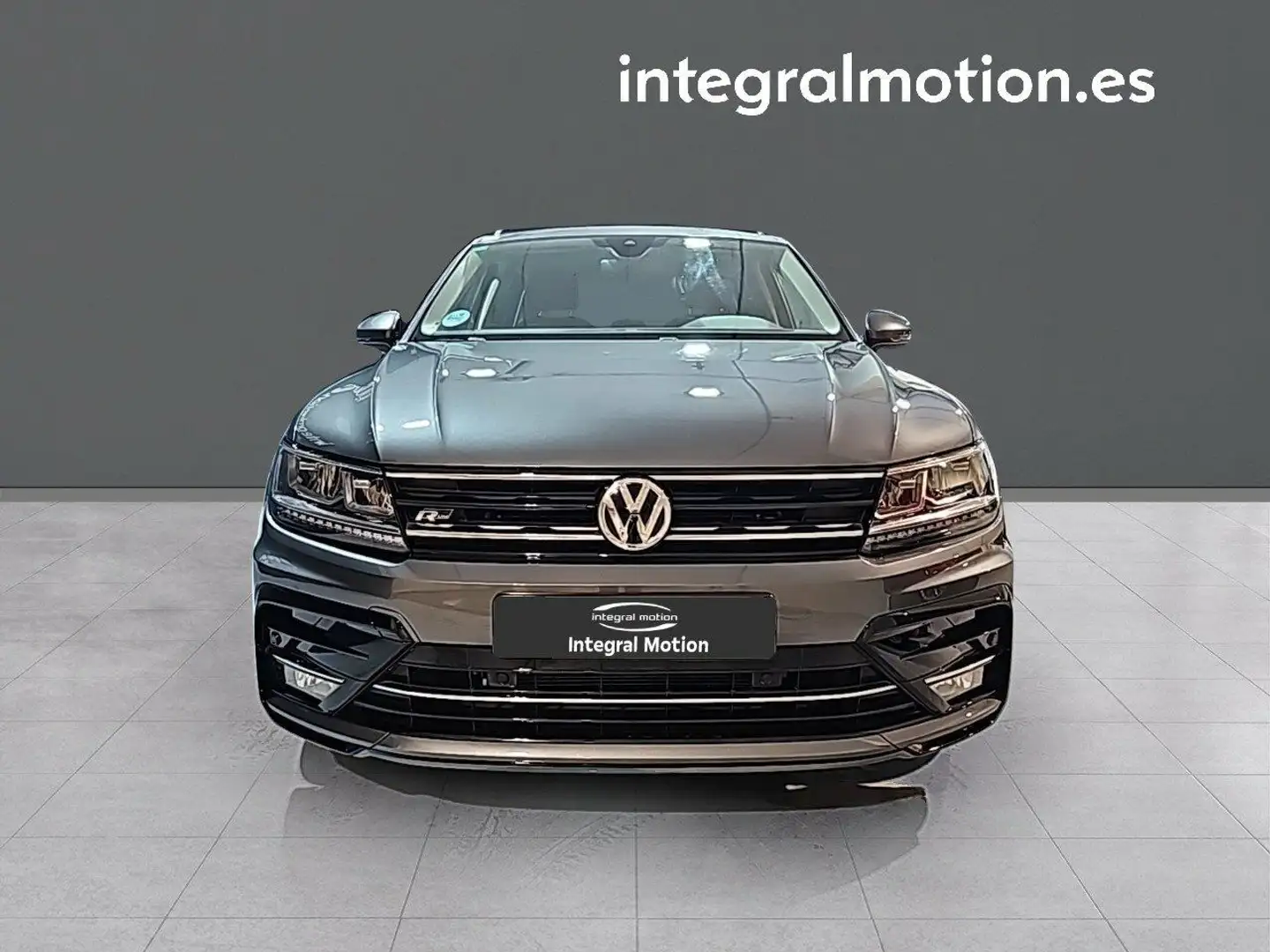 Volkswagen Tiguan 2.0TDI Advance 4Motion DSG 110kW Gris - 2