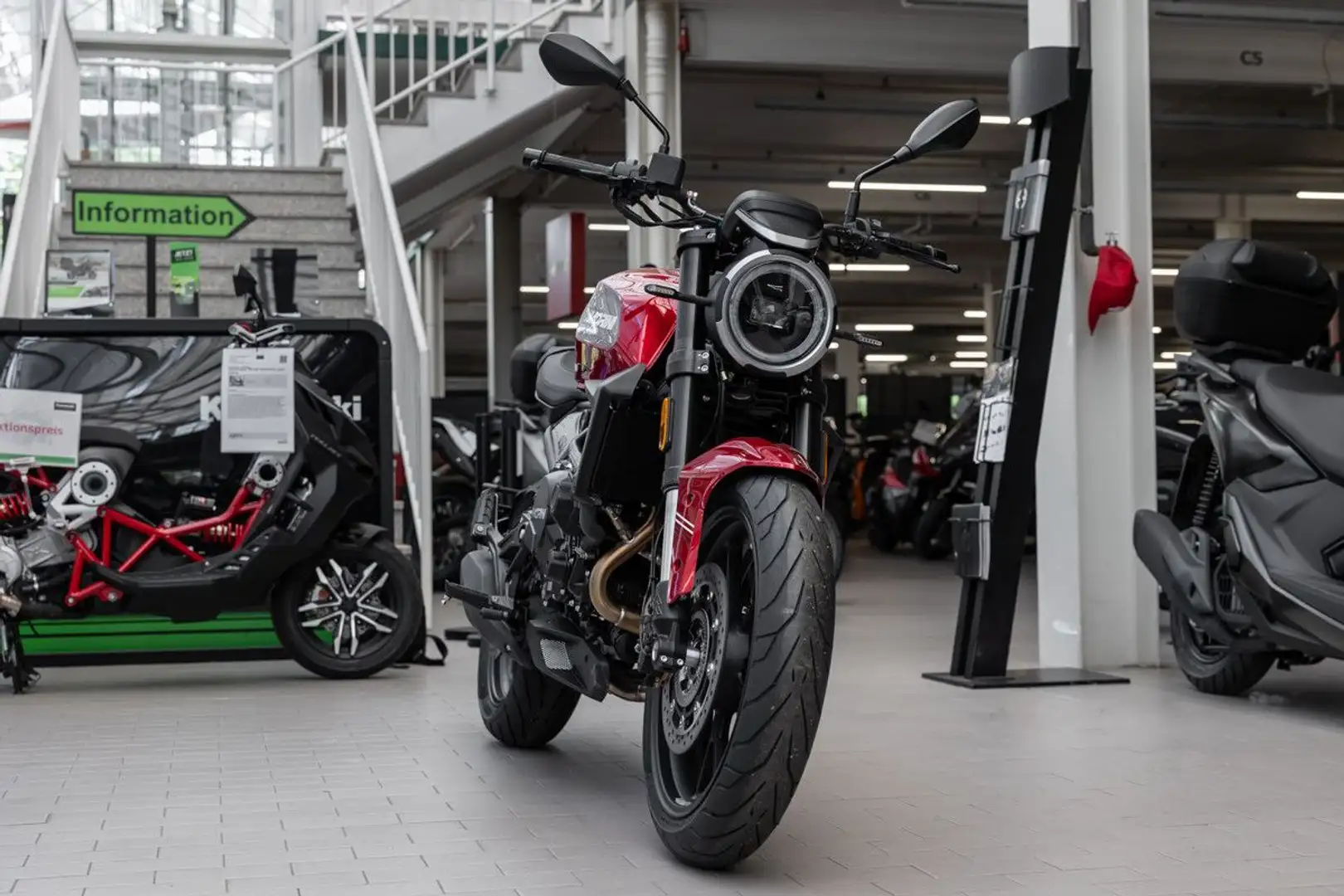 Moto Morini Seiemmezzo STR, sofort lieferbar, Lieferservice Czerwony - 2