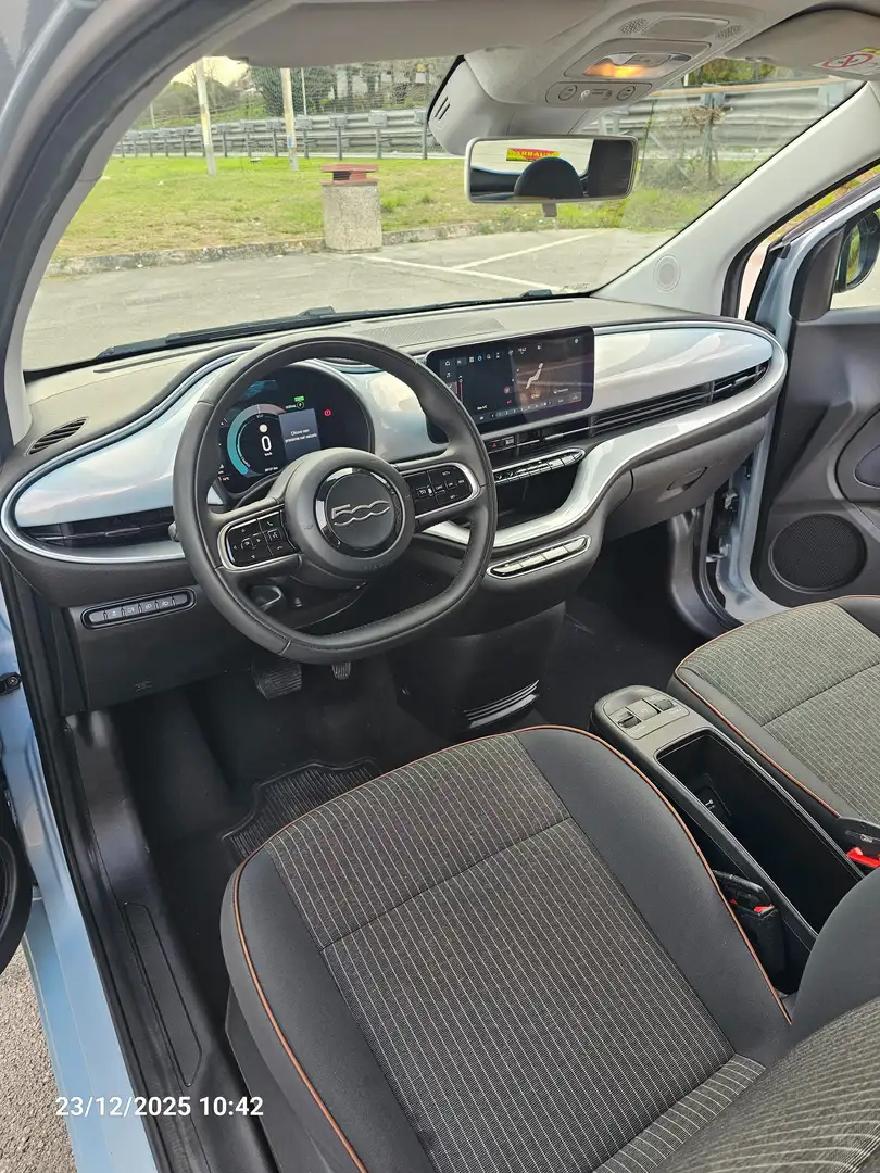 Fiat 500e elettrica Ufficiale Italia come nuova Blu/Azzurro - 2