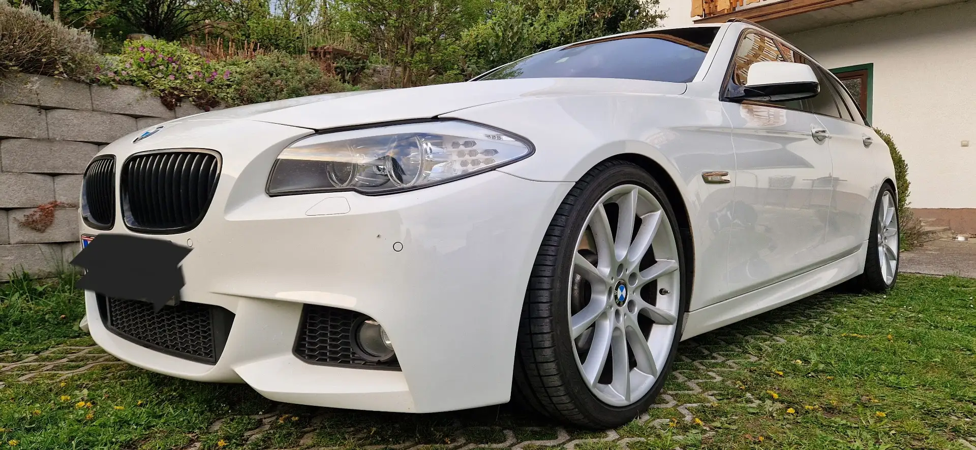 BMW 520 520d Touring Österreich-Paket Aut. - 1