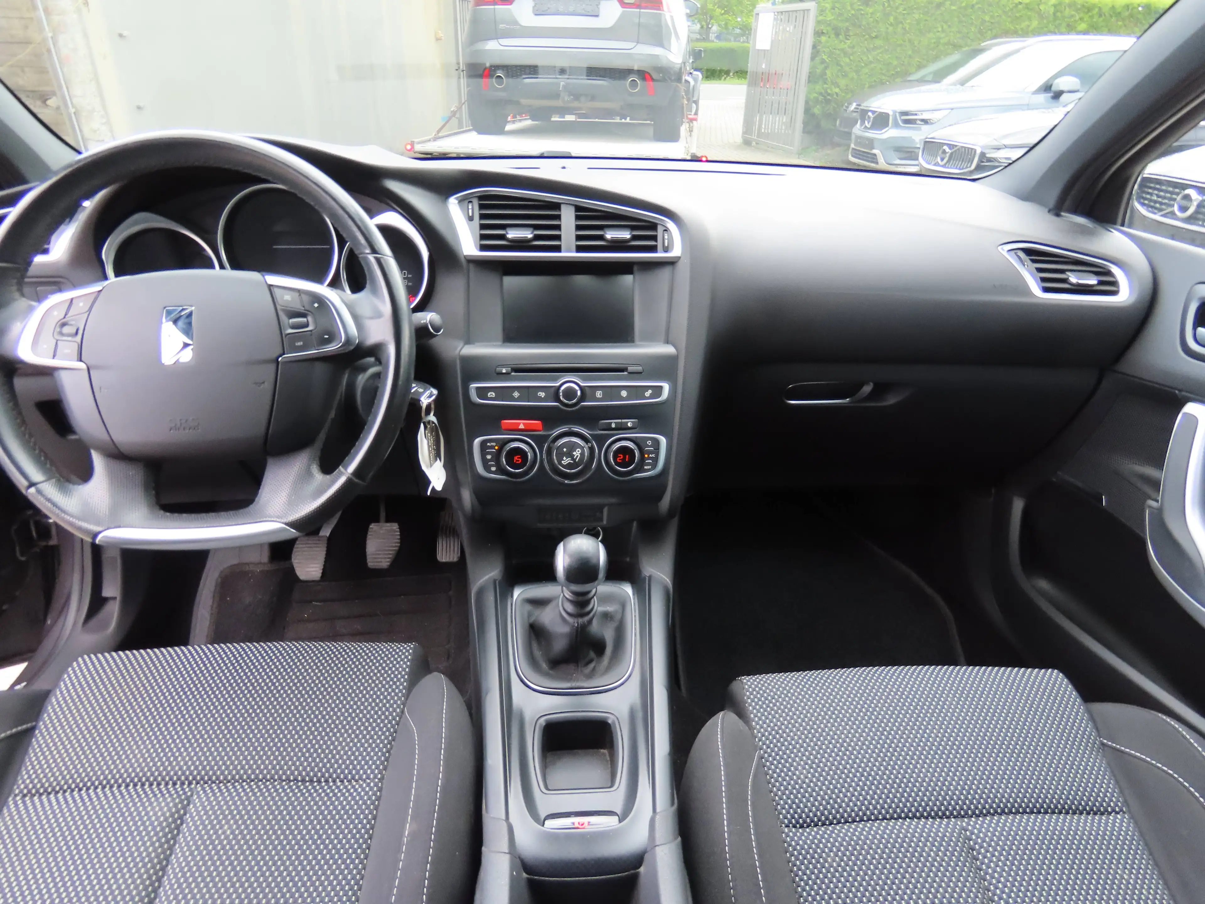 Citroen DS4 DS4 1.2 PureTech Chic S — photo 13