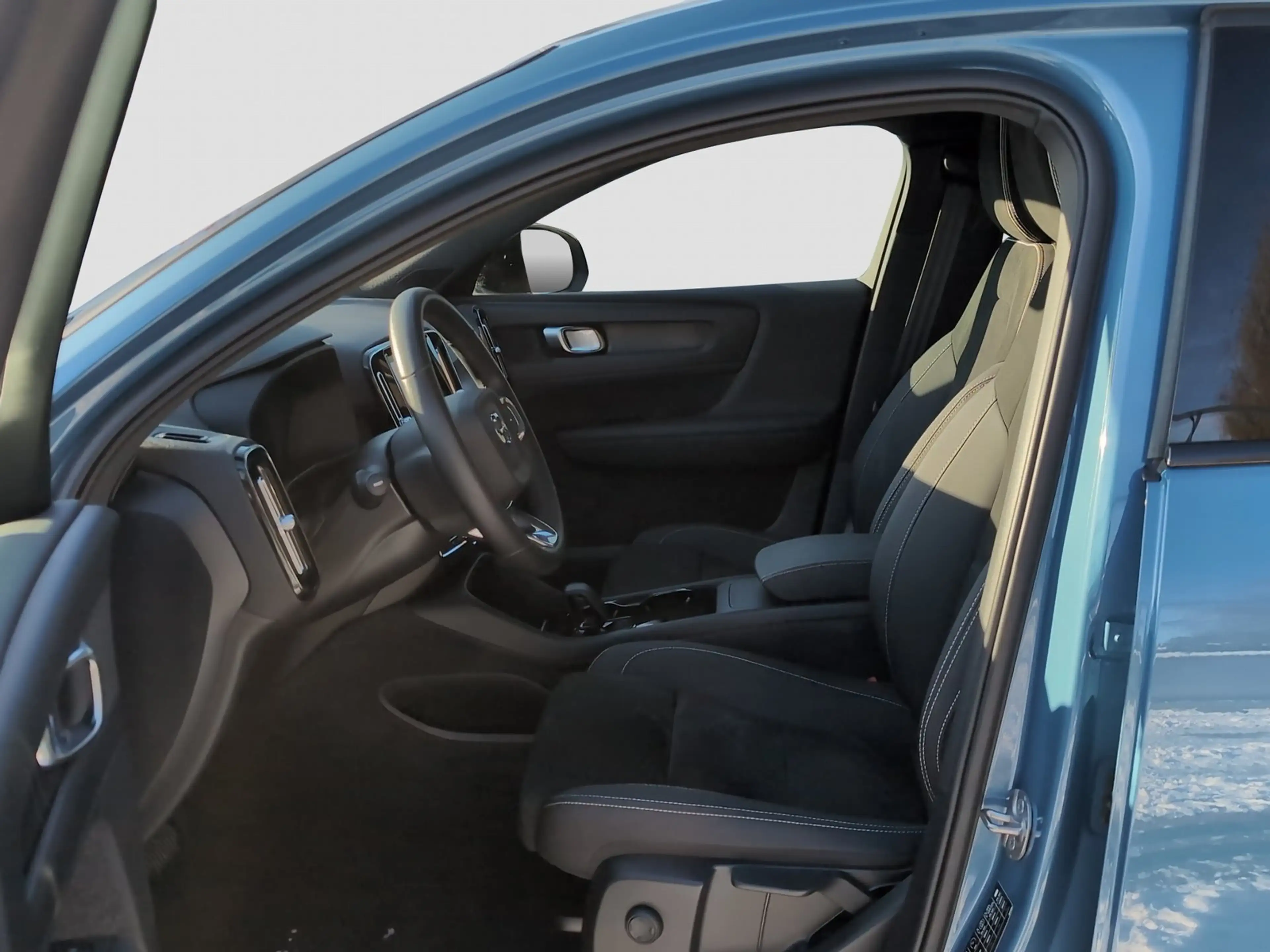 Volvo C40 +Recharge+Twin+Plus+Standhzg+20"LM+PilotAss++ — photo 10