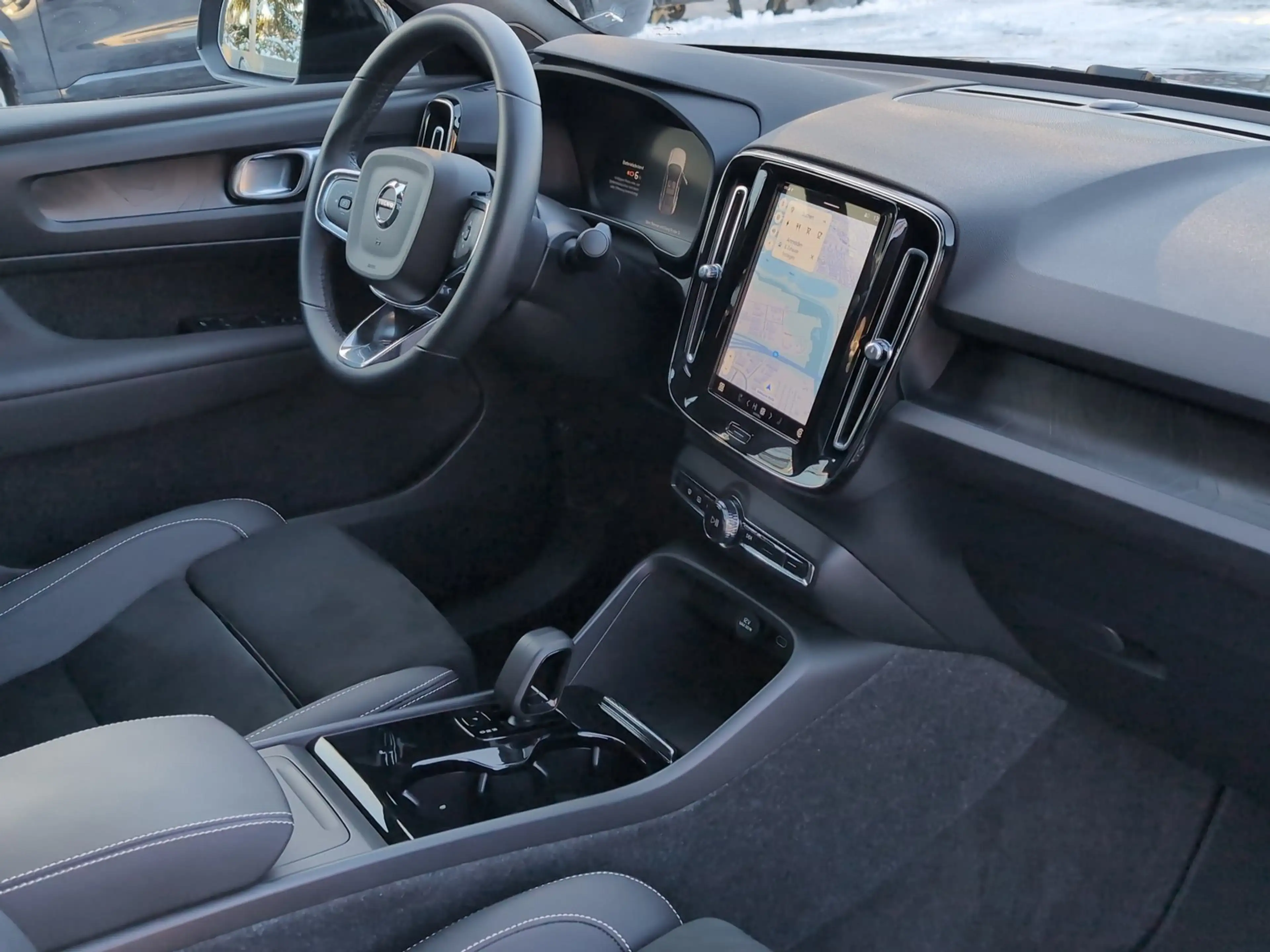 Volvo C40 +Recharge+Twin+Plus+Standhzg+20"LM+PilotAss++ — photo 13