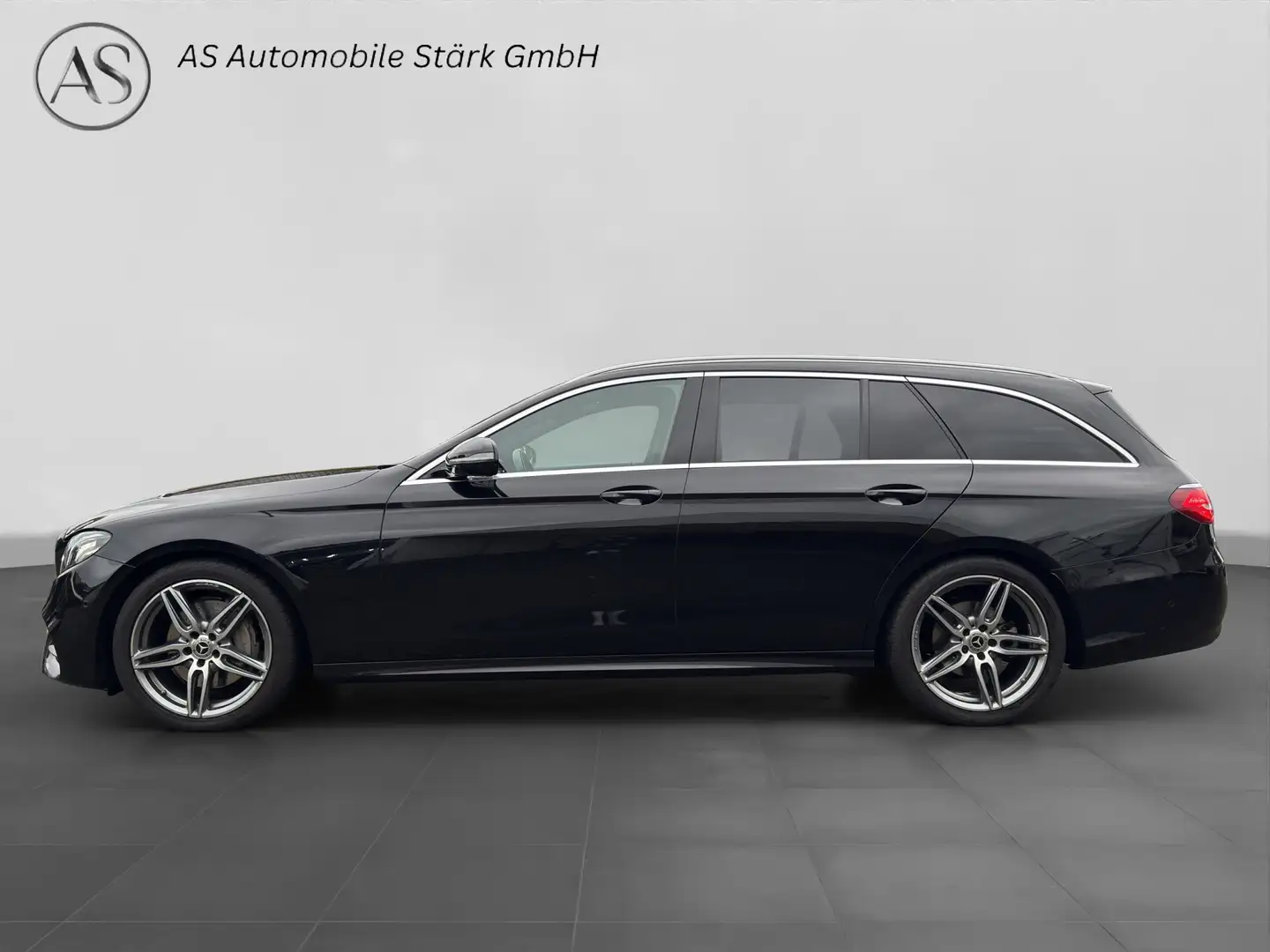 Mercedes-Benz E 300 Td AMG+LED+Kamera+Schiebed.+Totwinkel+AHK Zwart - 2