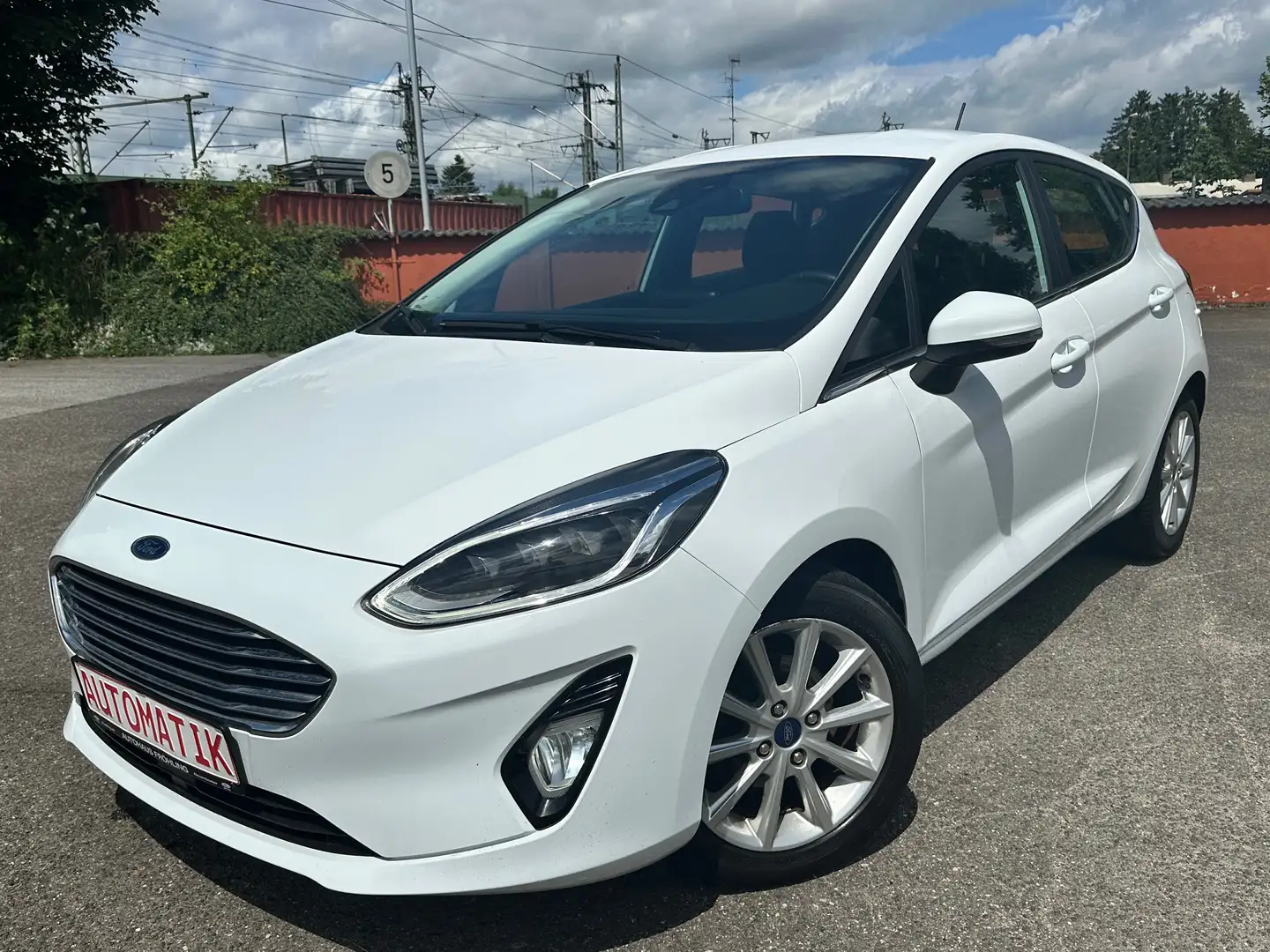 Ford Fiesta Titanium adpt. Tempomat Weiß - 1