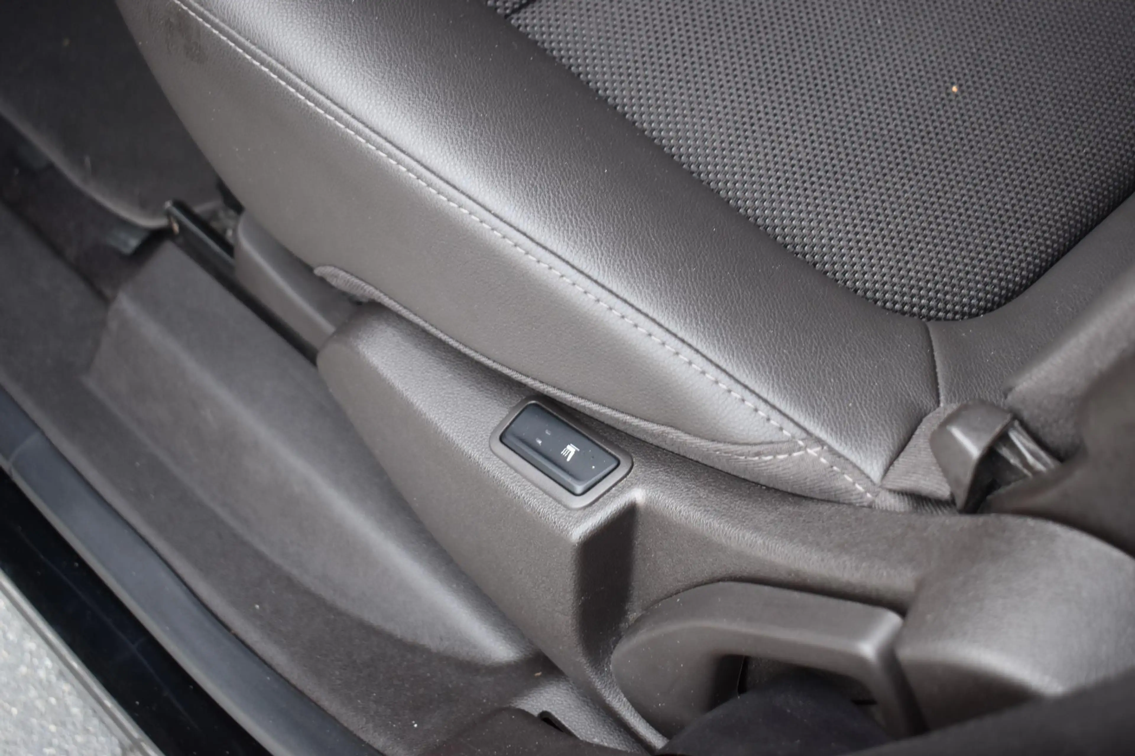 Renault Espace 1.6 dCi Dynamique 7p. PANO LEDER NAVI LED — photo 13