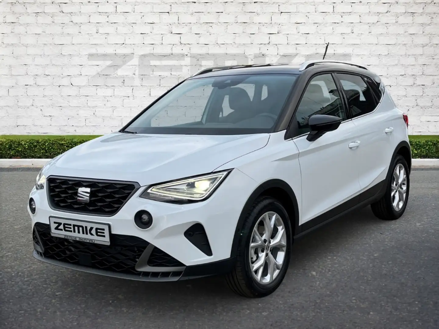SEAT Arona 1.0 TSI DSG FR-Edition digitales Cockpit LED Sperr Weiß - 2