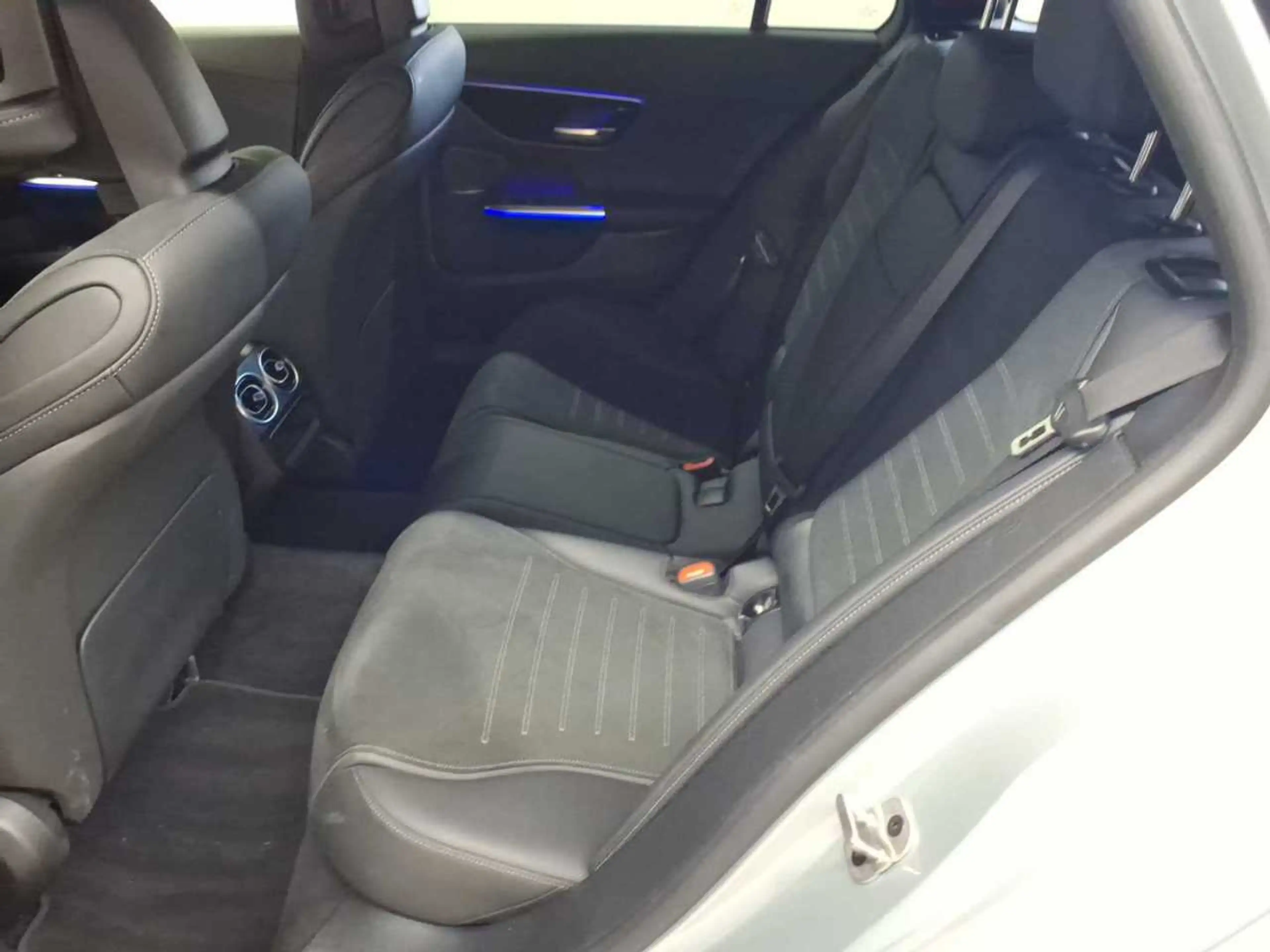 Mercedes-Benz C 220 C 220 d 4Matic T -Edition AMG AHK AssiP — photo 13