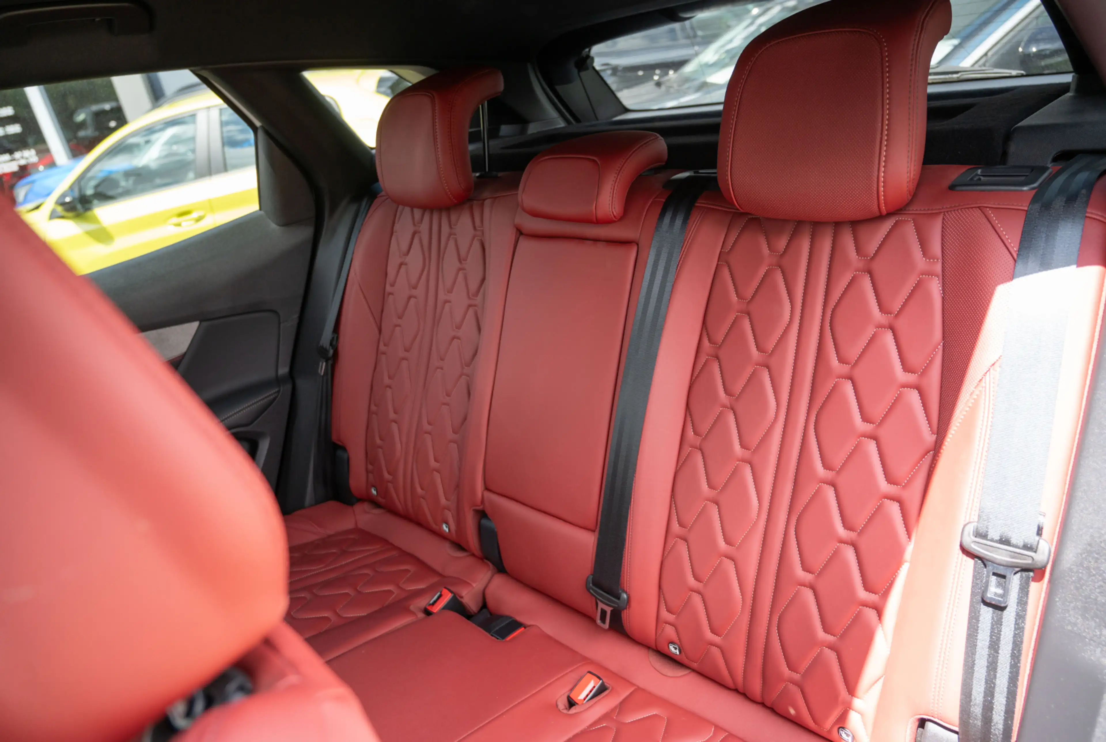 Peugeot 3008 GT Hybrid 136 *GW-TOP-DEAL* — photo 6