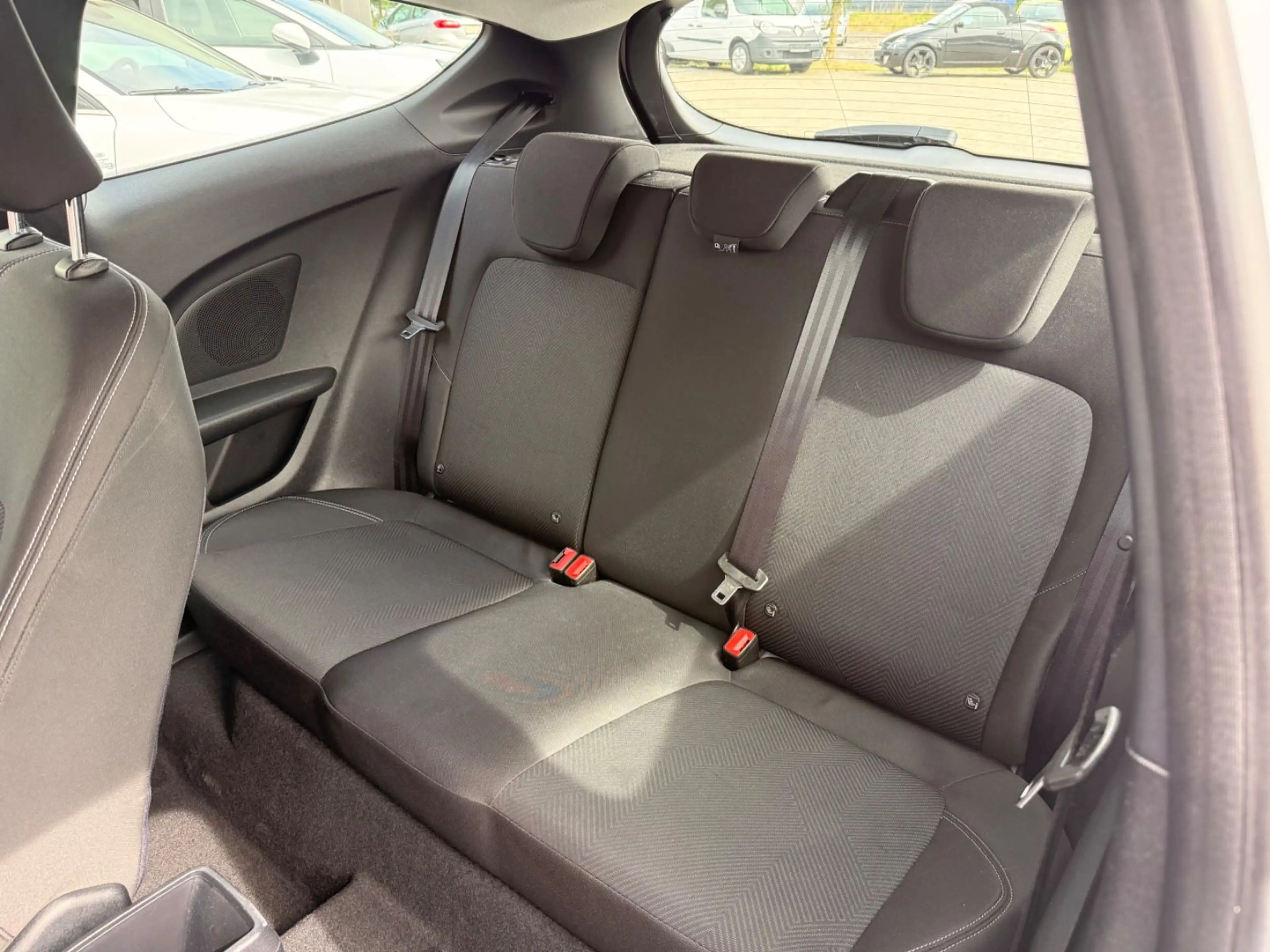 Ford Fiesta COOL&CONNECT Tempomat, PDC hinten — photo 15