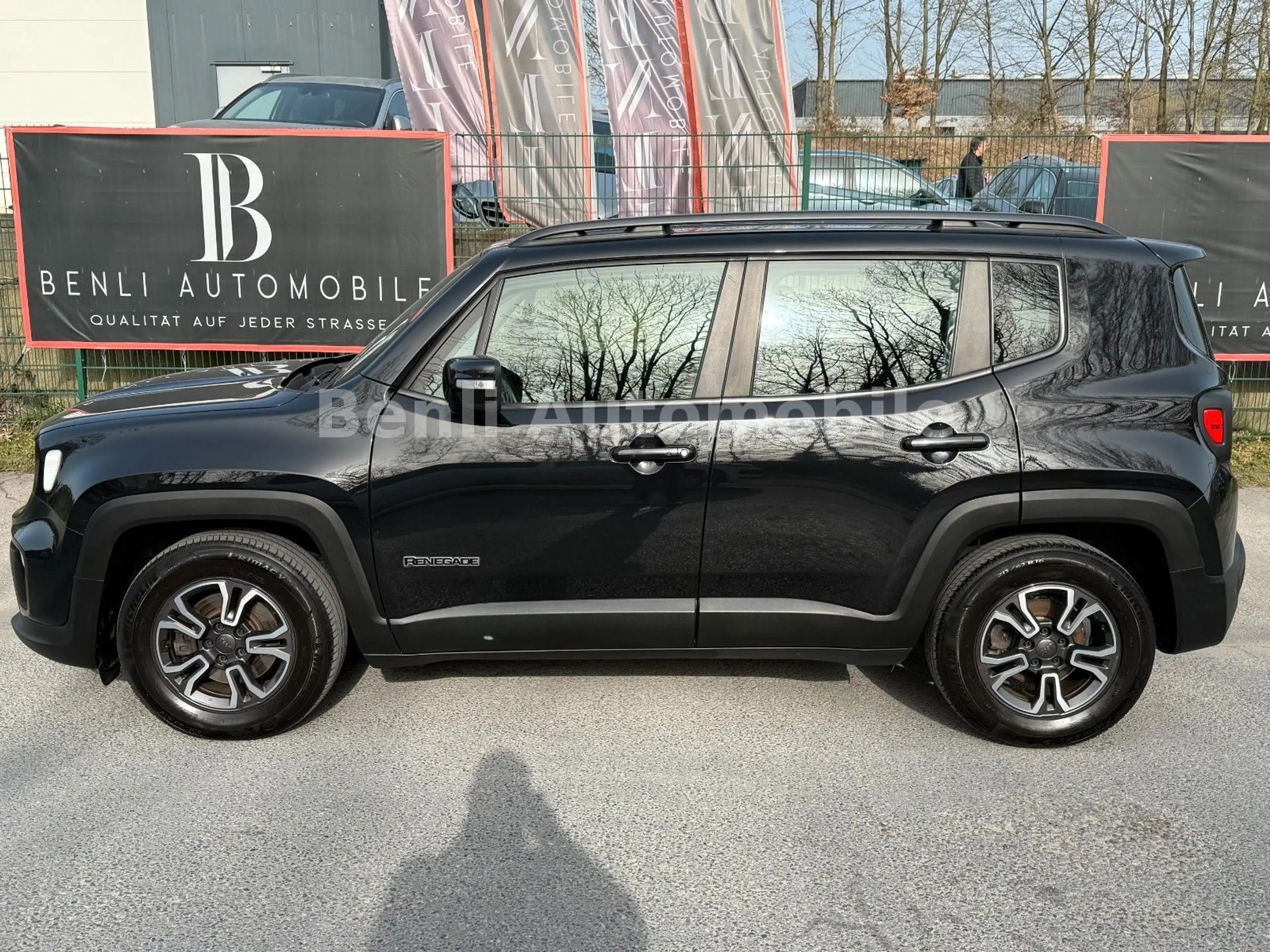 Jeep Renegade Longitude FWD/AUTOM/NAVI/PDC/TMP/SHZ/ — photo 2