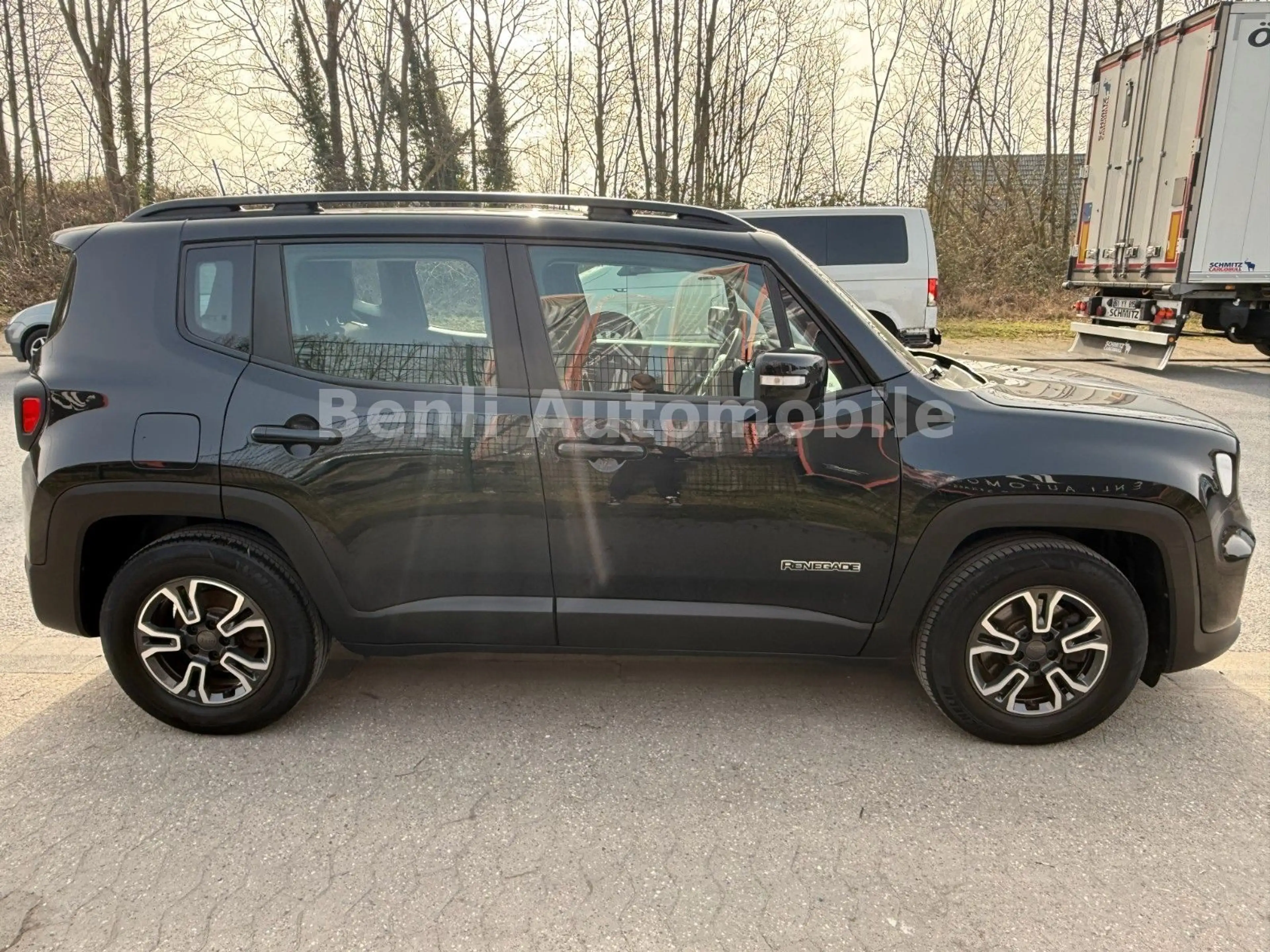 Jeep Renegade Longitude FWD/AUTOM/NAVI/PDC/TMP/SHZ/ — photo 6