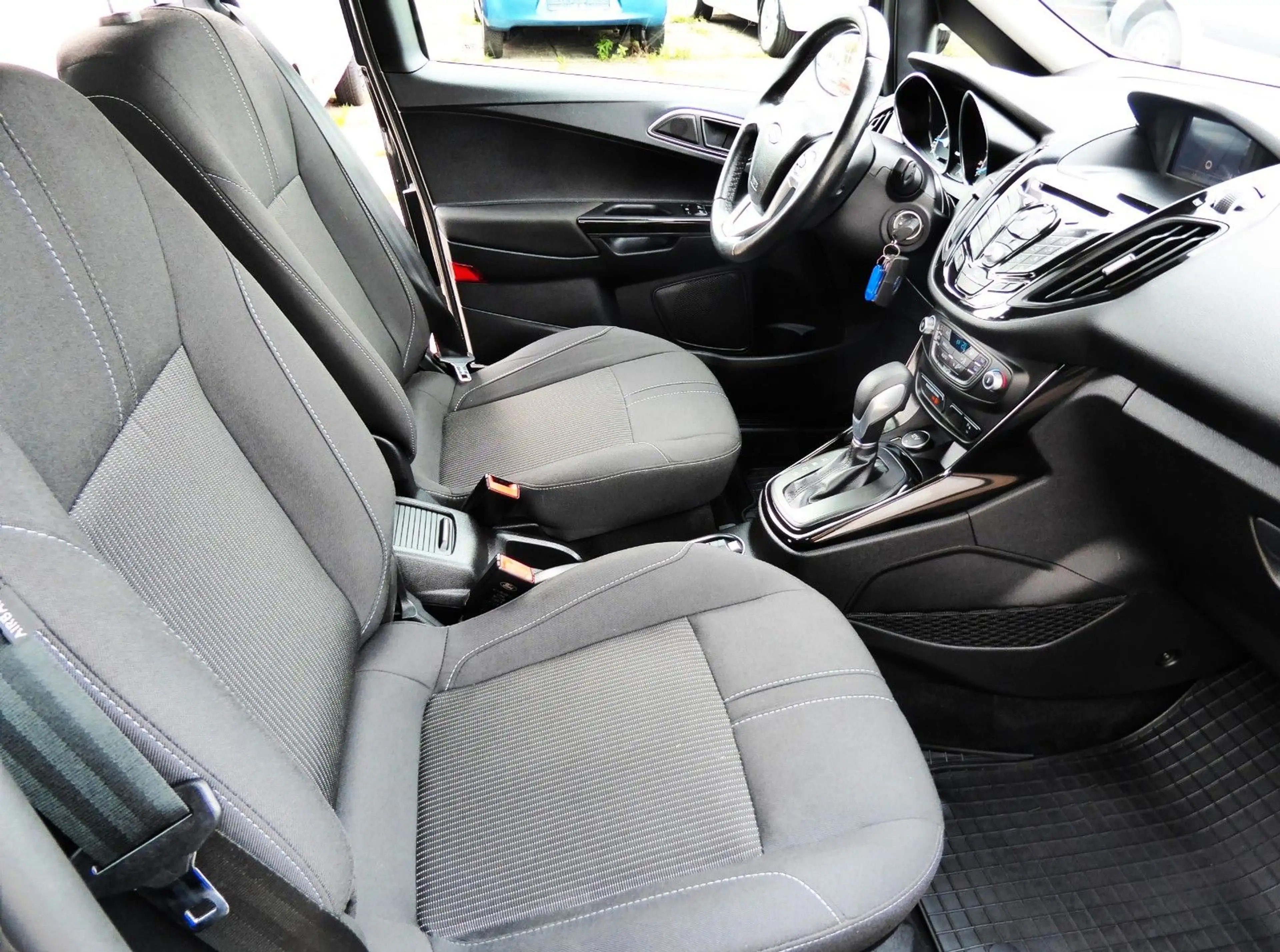 Ford B-Max Titanium Navi,Kamera,AHZV,Alu,PDC,Eu6 — photo 11