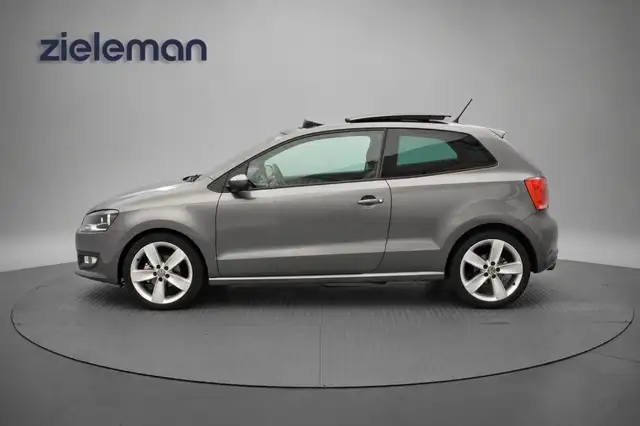 Volkswagen Polo view 19