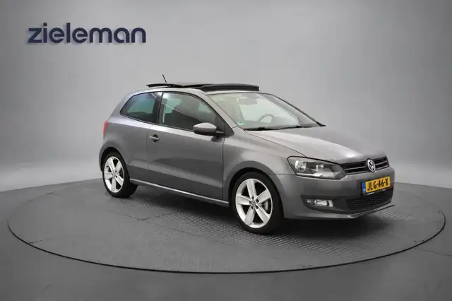 2011 Volkswagen Polo in Grey for sale