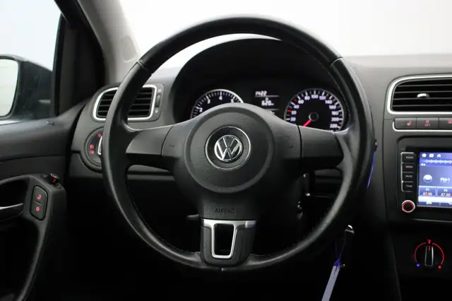 Volkswagen Polo view 21