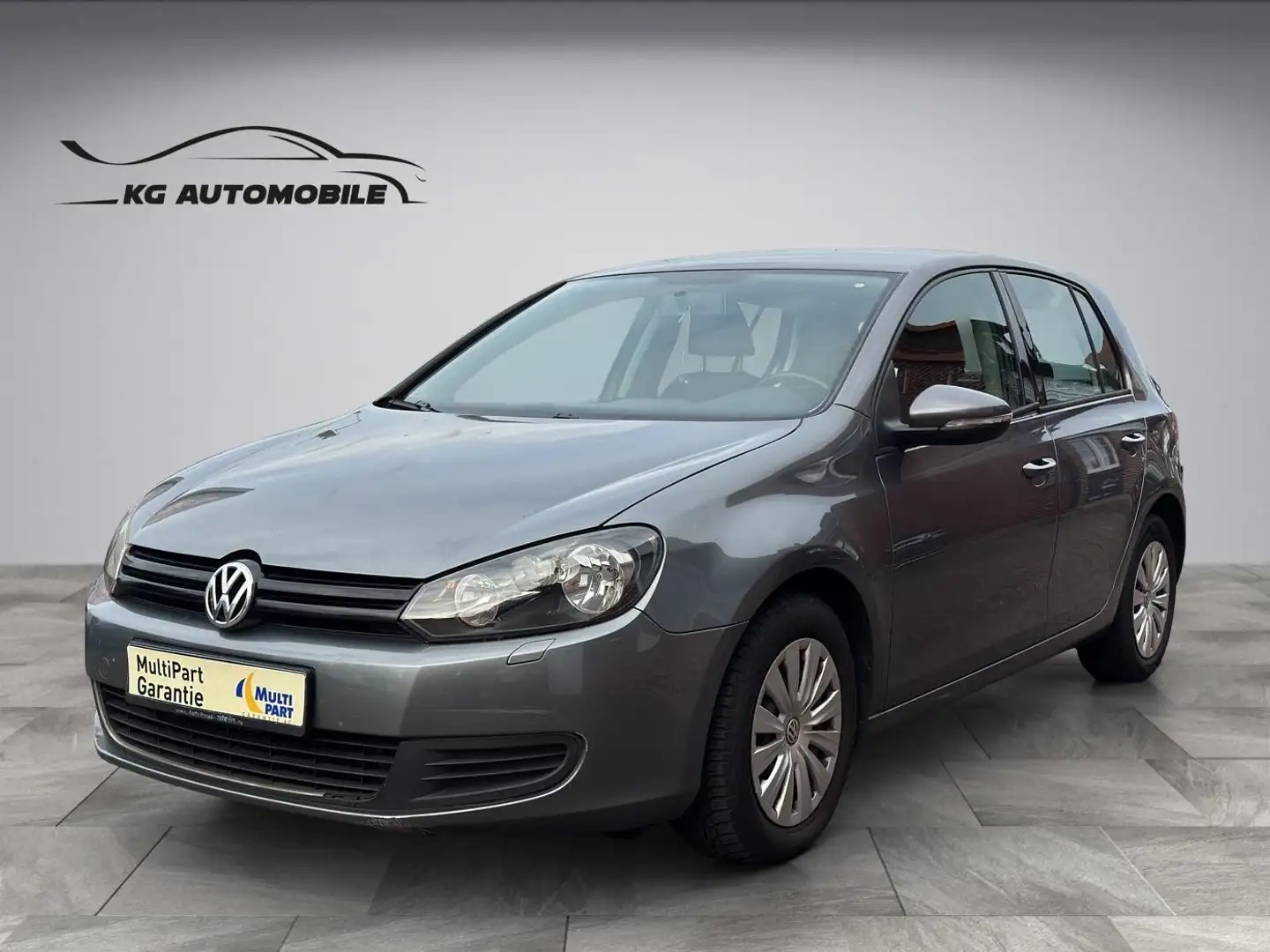 Volkswagen Golf VI Trendline 2.0 TDI Grau - 1