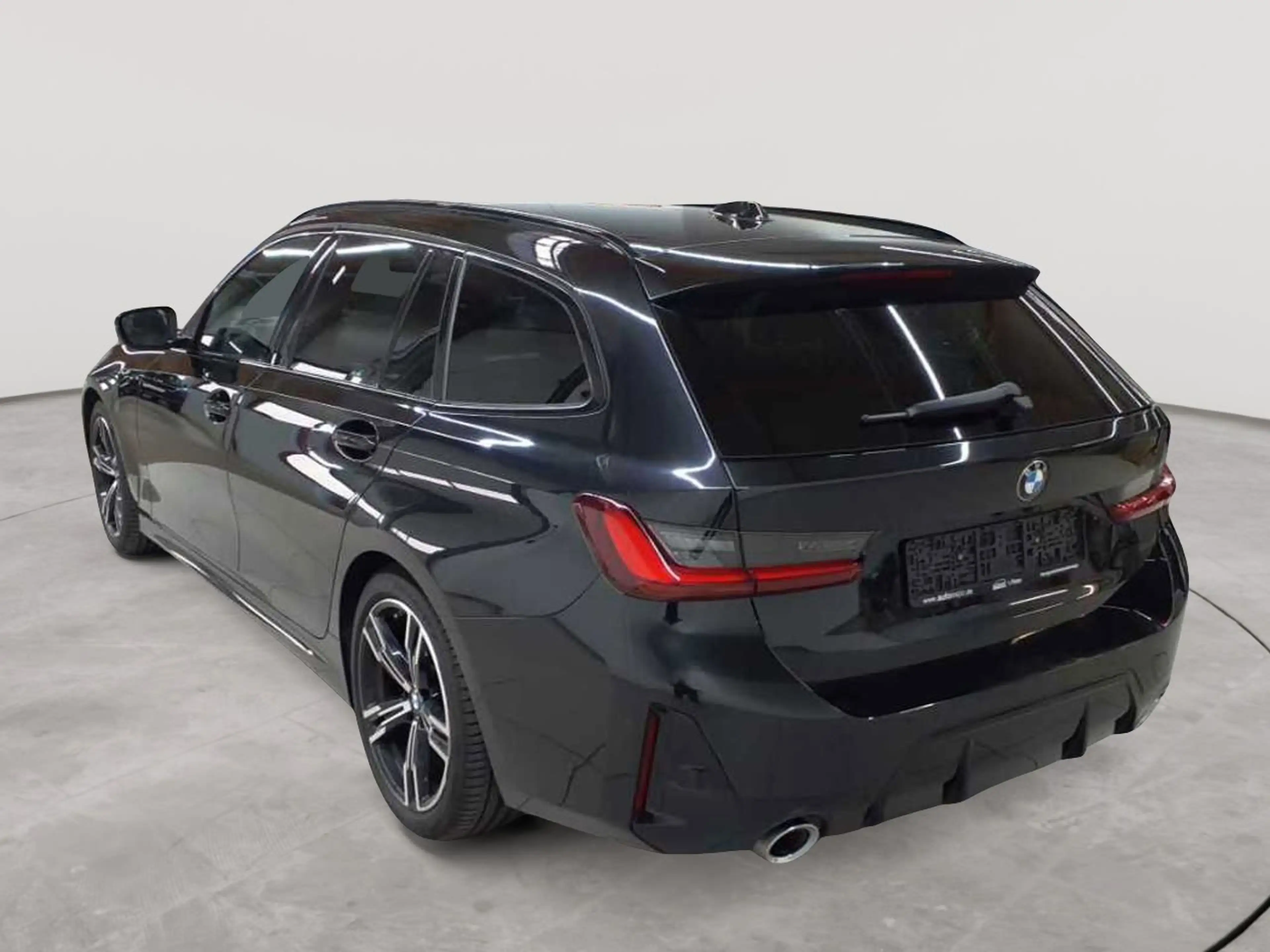 BMW 320 320d Touring Aut. M Sport AHK HuD Navi — photo 5
