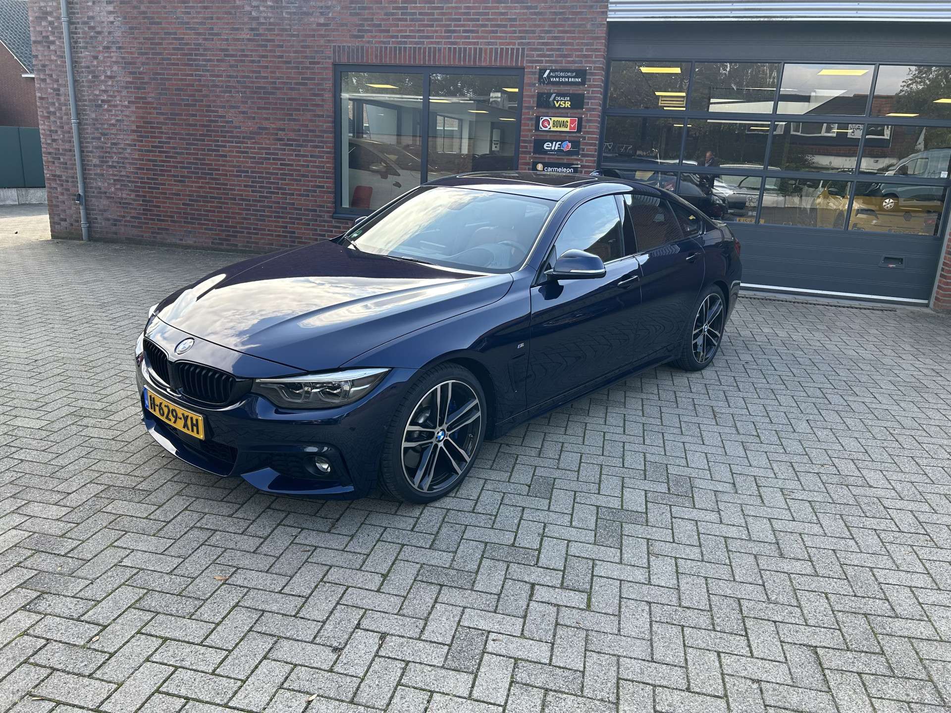 BMW 440