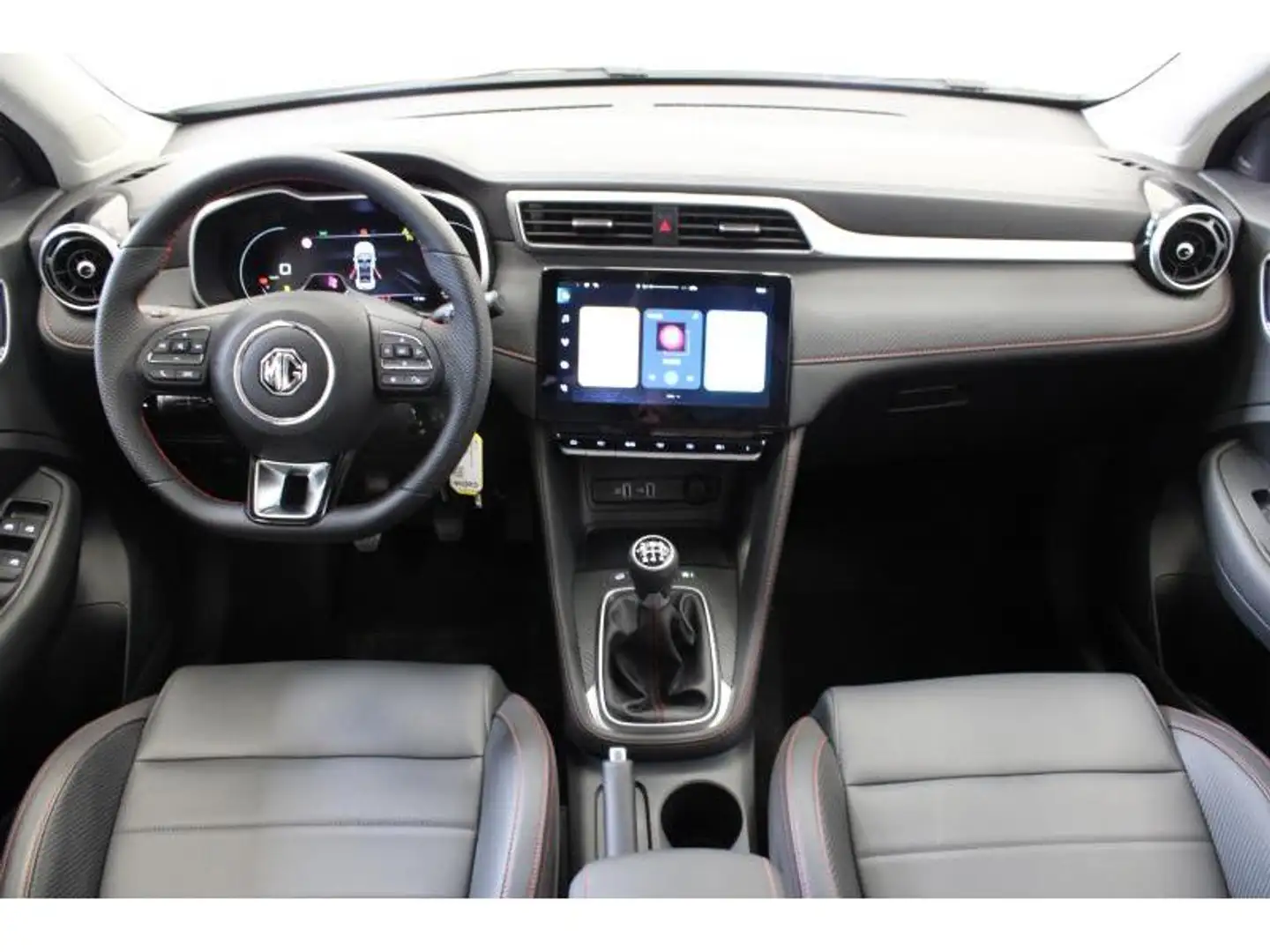 MG ZS 1.5 VTI LUXURY | CARPLAY NIEUW! 2025! 360 CAM | LE Bílá - 2