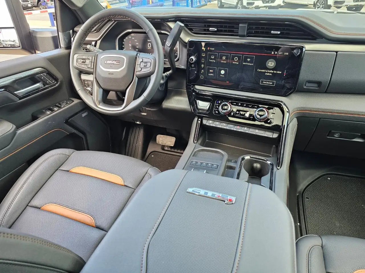 GMC Sierra 3500HD снимка GMC Sierra 3500HD