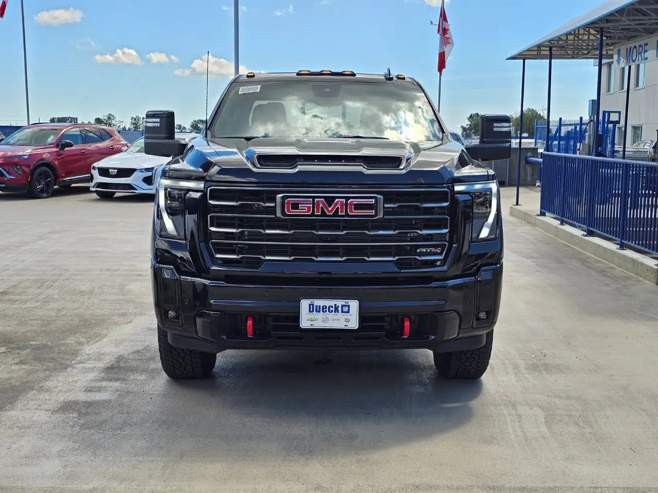 GMC Sierra 3500HD снимка GMC Sierra 3500HD