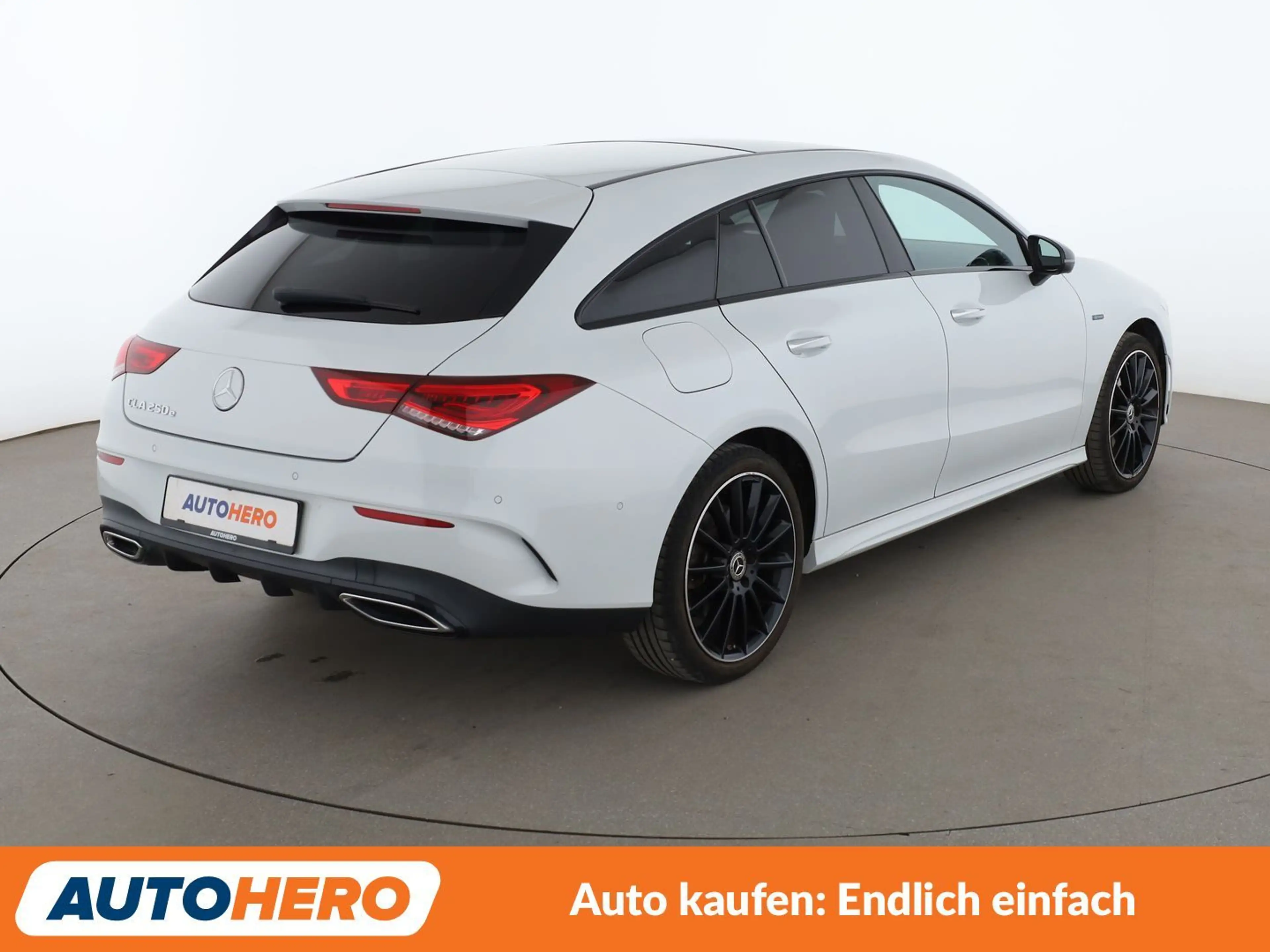 Mercedes-Benz CLA 250 CLA 250e Shooting Brake AMG Line Aut.*NAVI*LED*ACC — photo 6