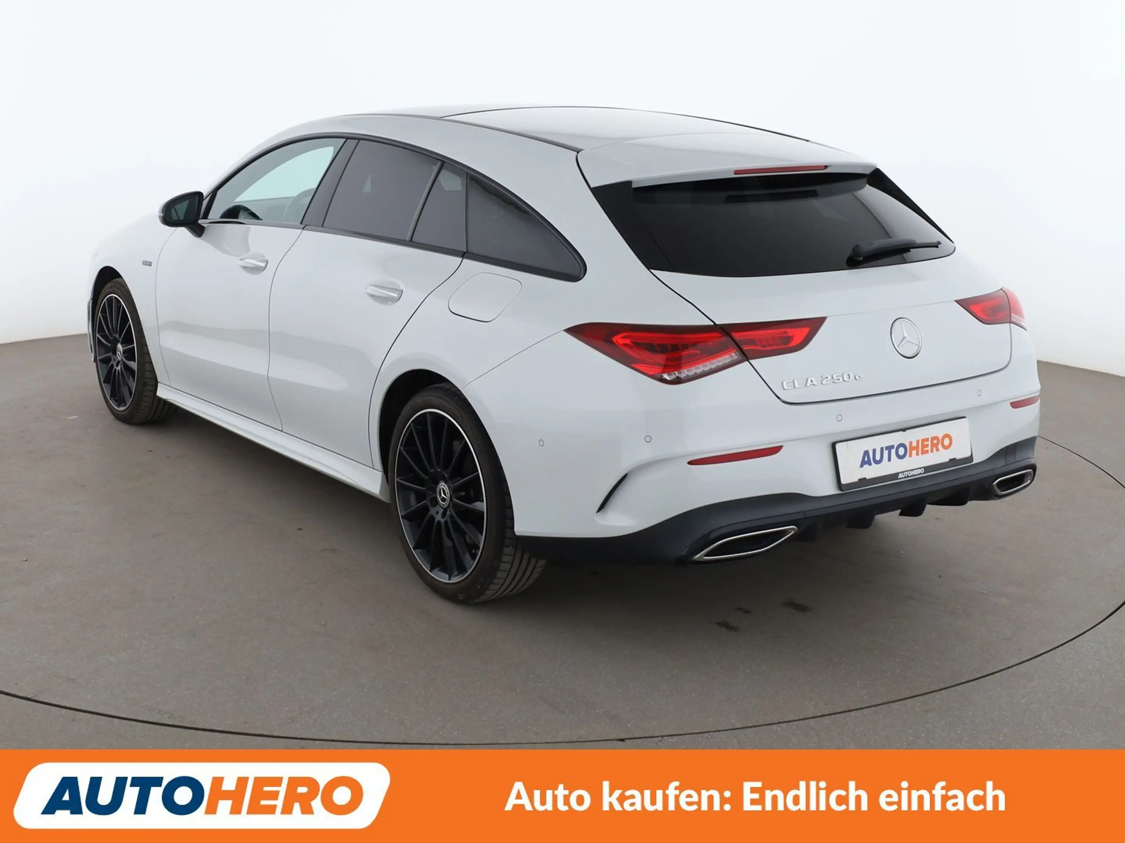 Mercedes-Benz CLA 250 CLA 250e Shooting Brake AMG Line Aut.*NAVI*LED*ACC — photo 4
