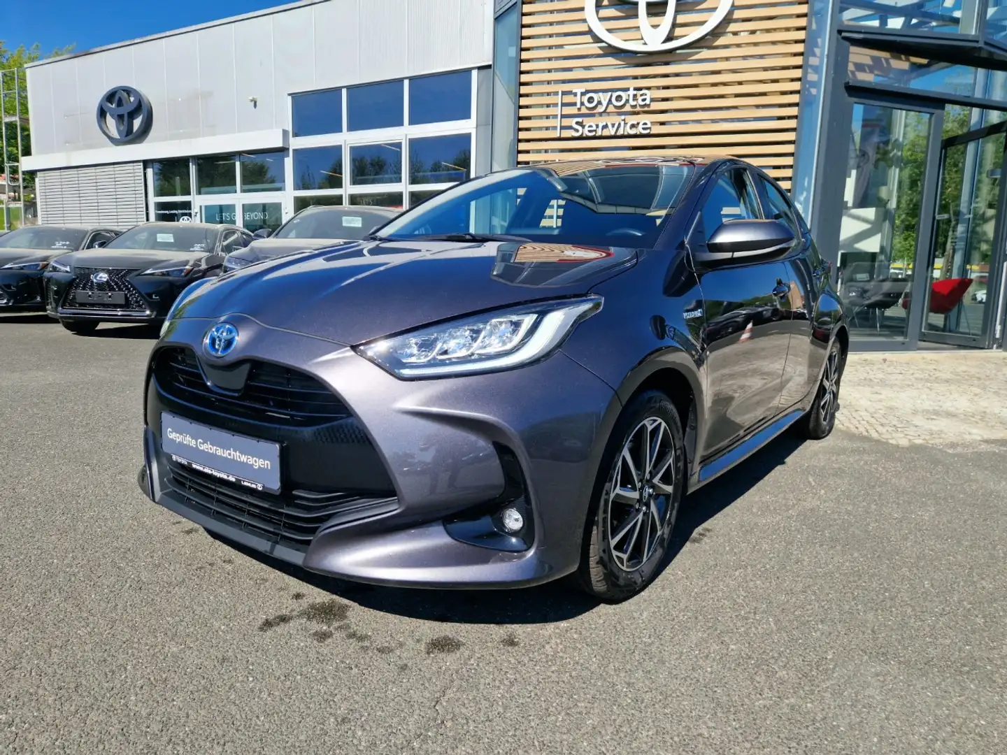 Toyota Yaris 1.5 Hybrid Team Deutschland DAB*KAM*SHZ Gris - 2