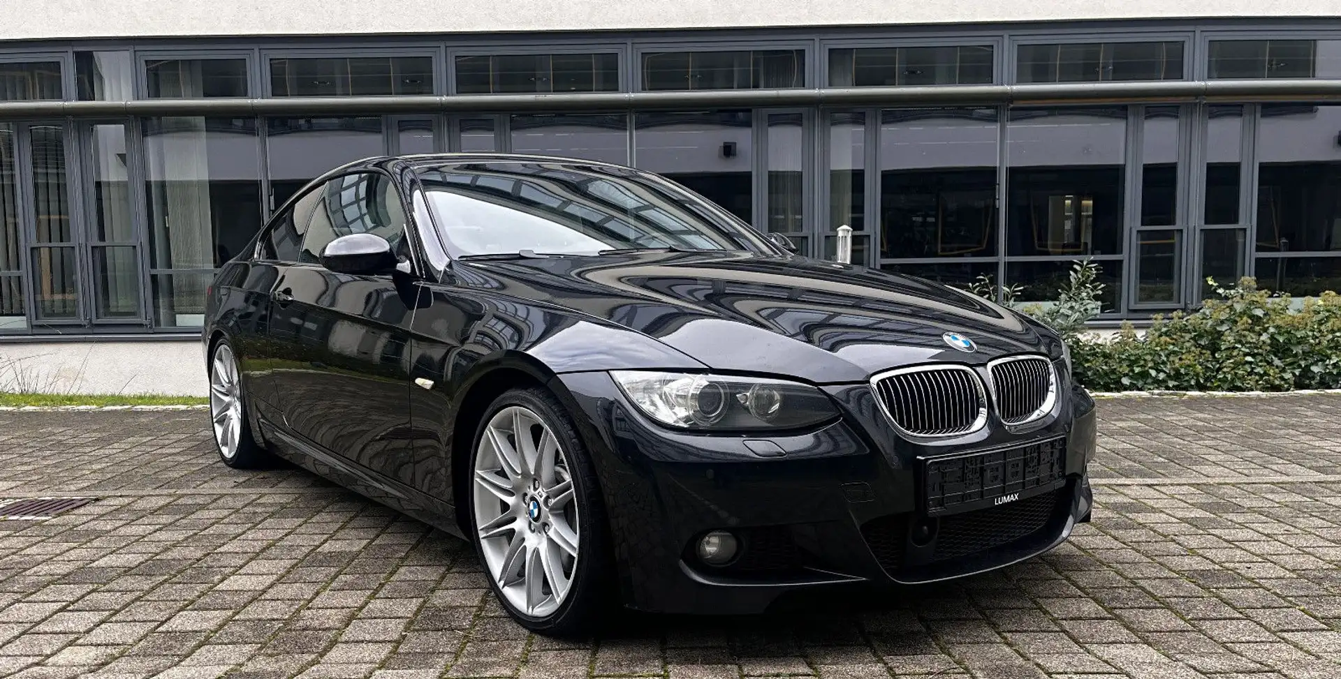 BMW 330 d Coupé*M Sportpaket*LCI*Leder*ACC*19"*Xenon* Schwarz - 1