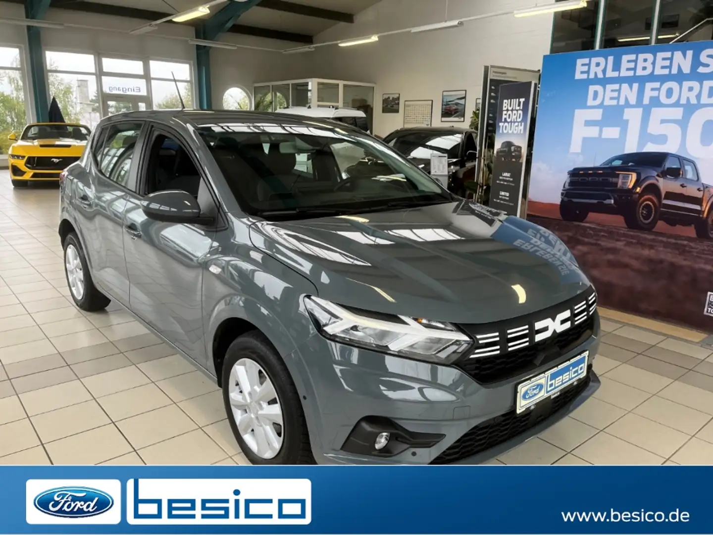 Dacia Sandero Expression TCe 100 LPG+BLIS+Tempomat+PDC Gris - 1
